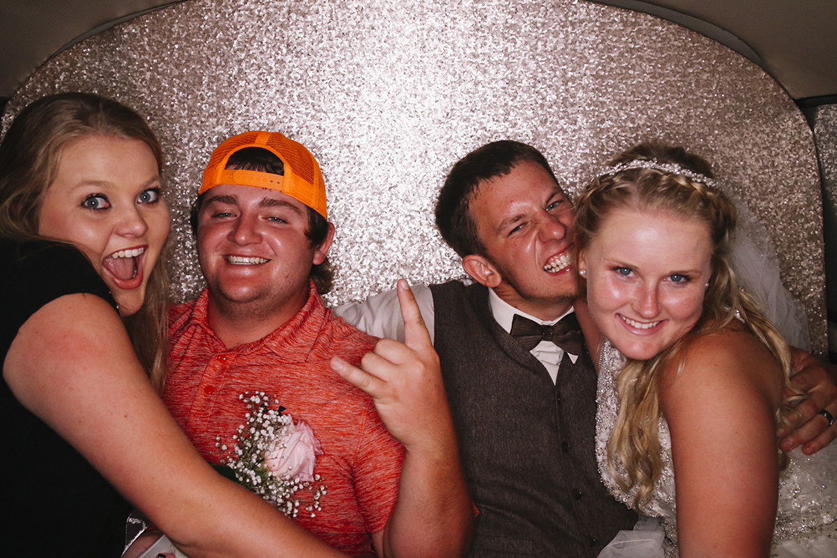 shutter bus photo booth northwest arkansas