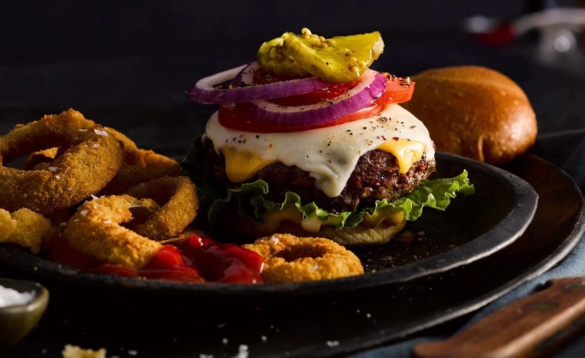 03-burger-dark.jpg