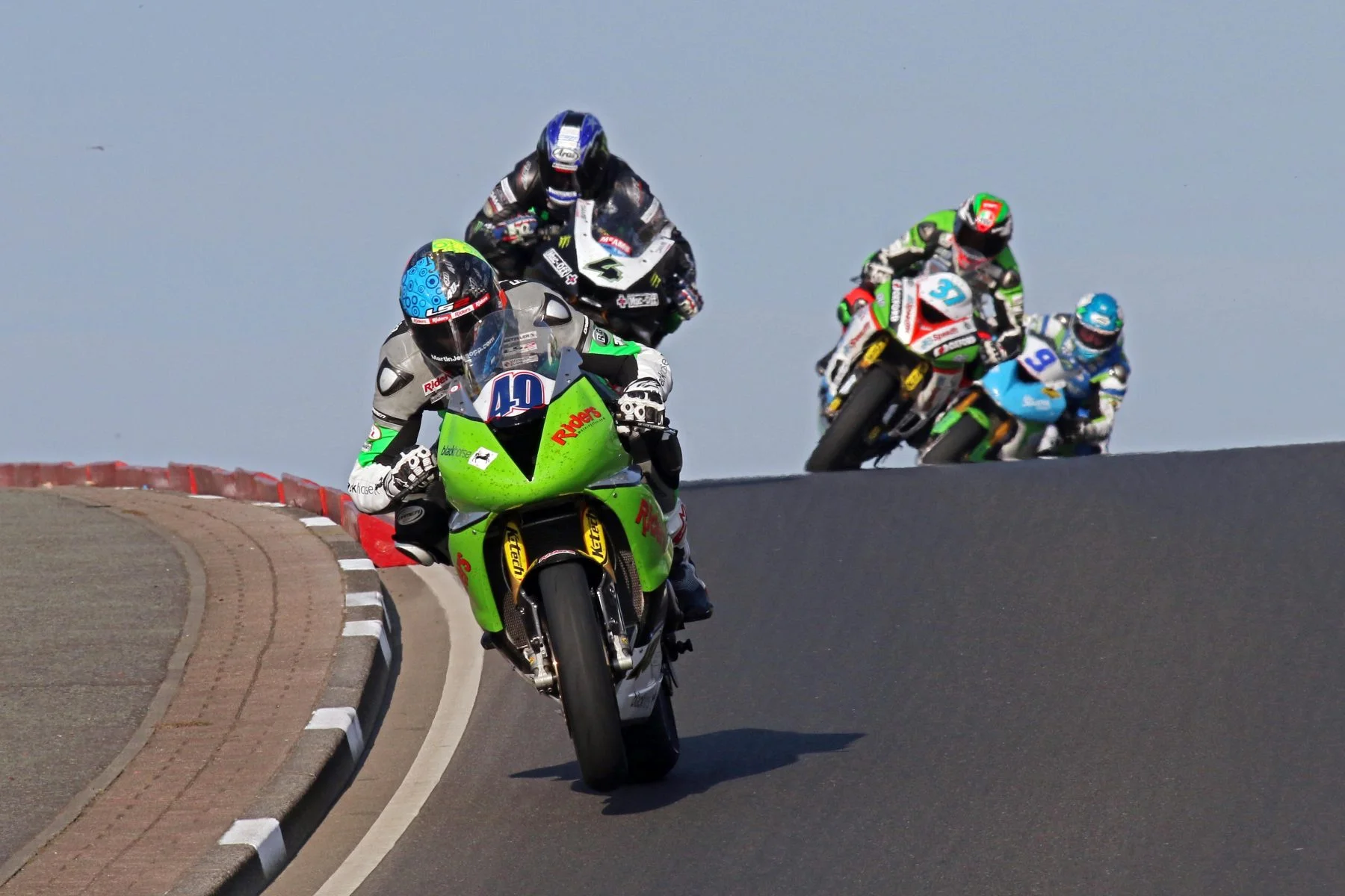 North-West-200-2017-Supersport-race-033-e1494541681775.jpg