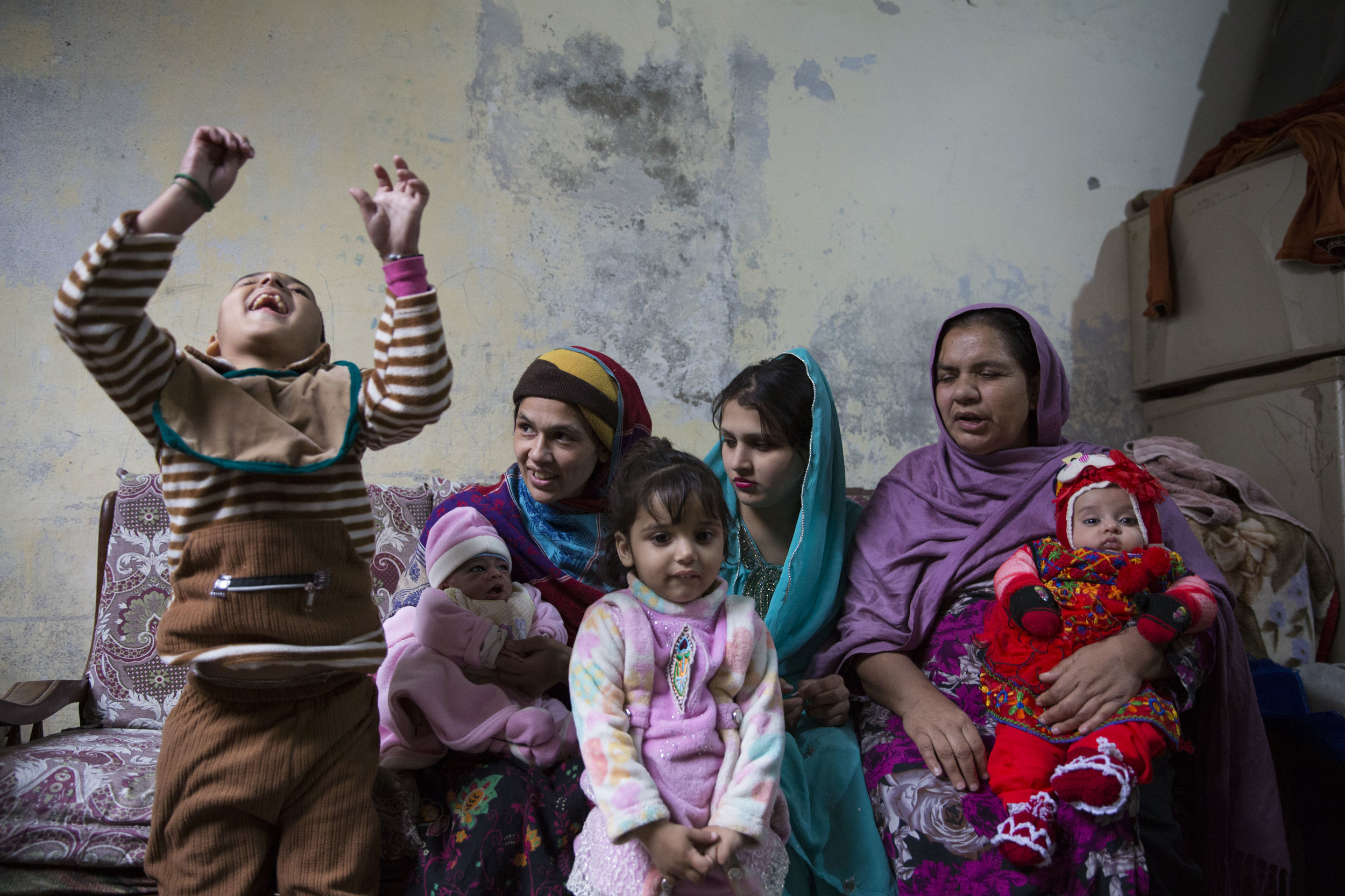  Sobia Sajid along with her children and in-laws at their residence after nine days since her delivery where she suffered from postpartum haemorrhaging and was given Tranxamin. 