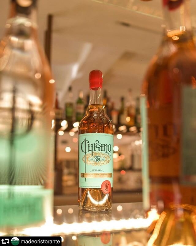 Cyrano Armagnac. Made with premium grapes from the southwest of France. Enjoy this small-batch spirit aged for 25 years next time you're at our bar. 🍸
.
.
.
.
.
By @madeoristorante 
#cyranoarmagnac #armagnac #armagnacstyle #shakearmagnac #blanchearm