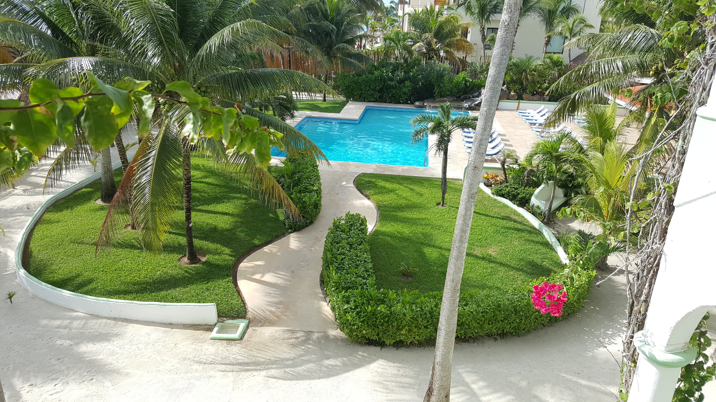 Pool - Hotel Akumal Caribe