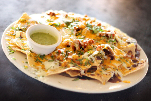 lolha-food-nachos.jpeg