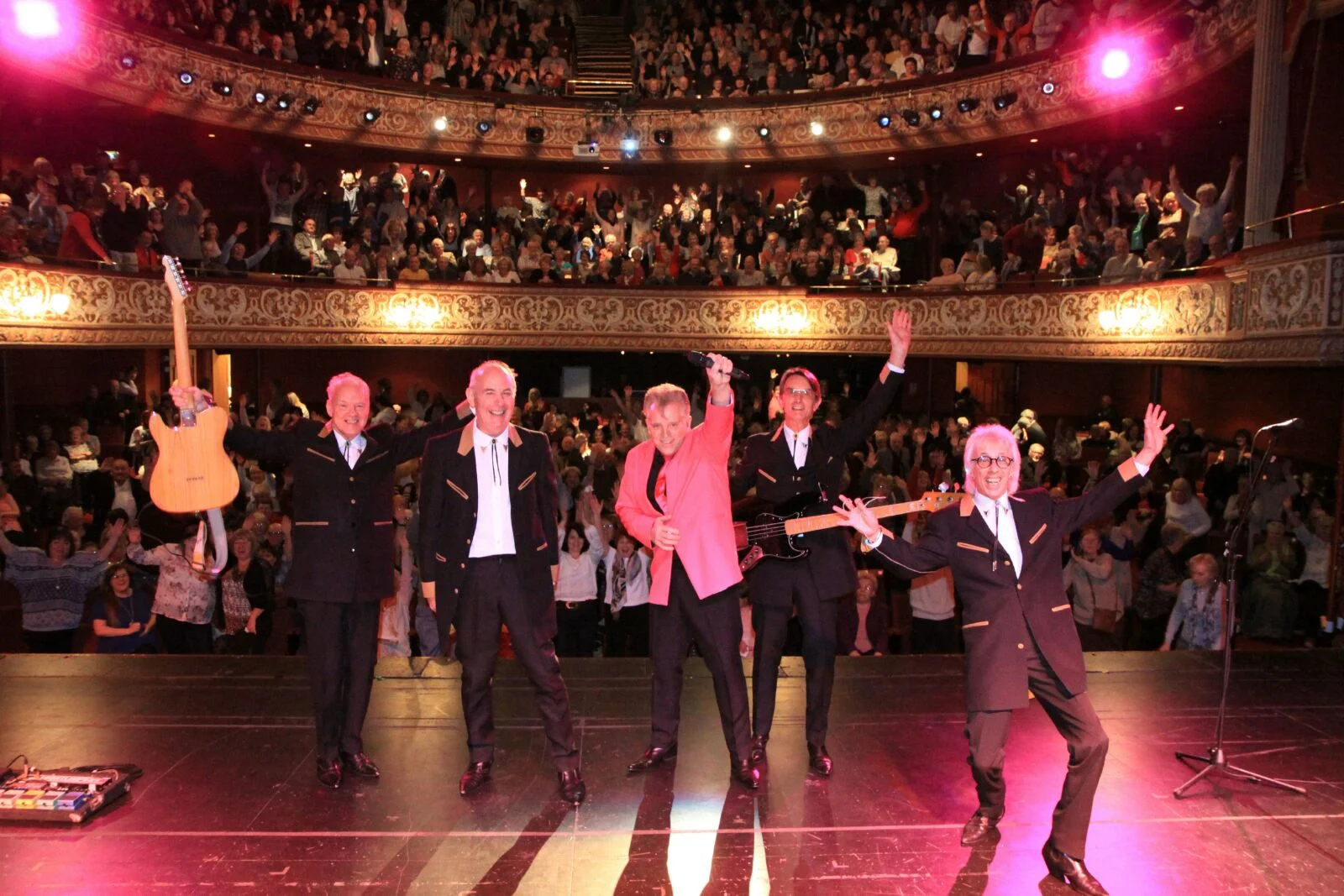 ShowAudience.jpg