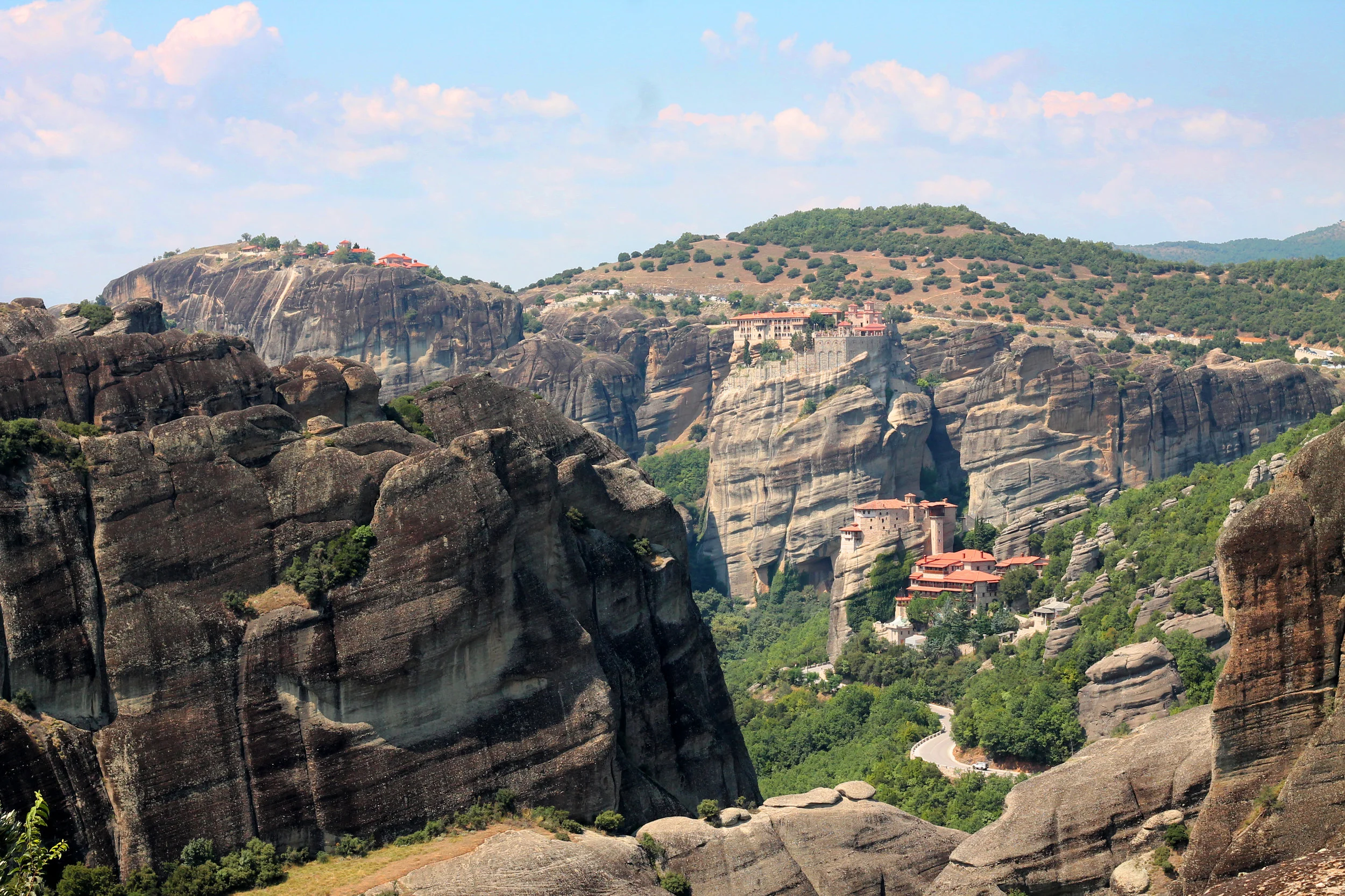 Top left: 1st Great Meteor Monastery > Middle Right: Monastery of Varlaam > Lower Middle Right: Monastery of Rousanou / Convent