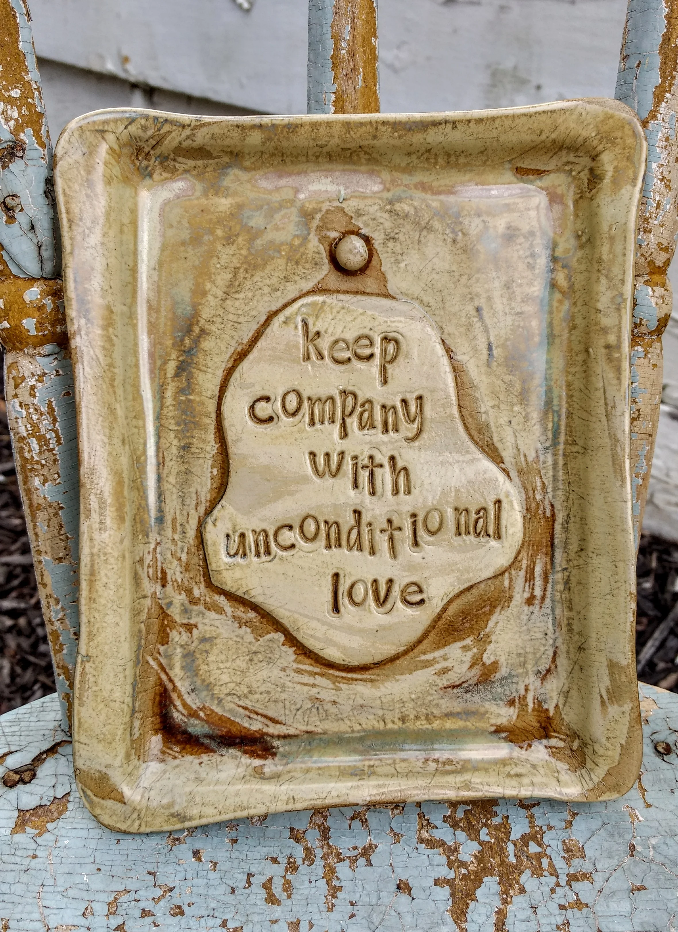 UNIQUE WALL HANGINGS
