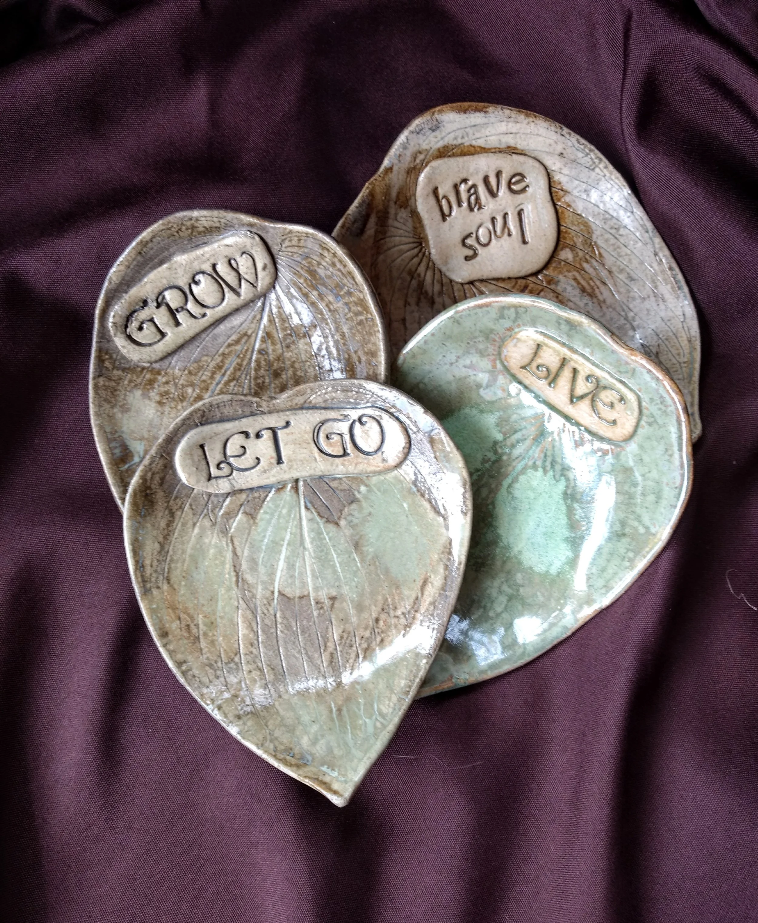 HOSTA LEAF PLATES FOR KEYS, MAIL, JEWELRY....