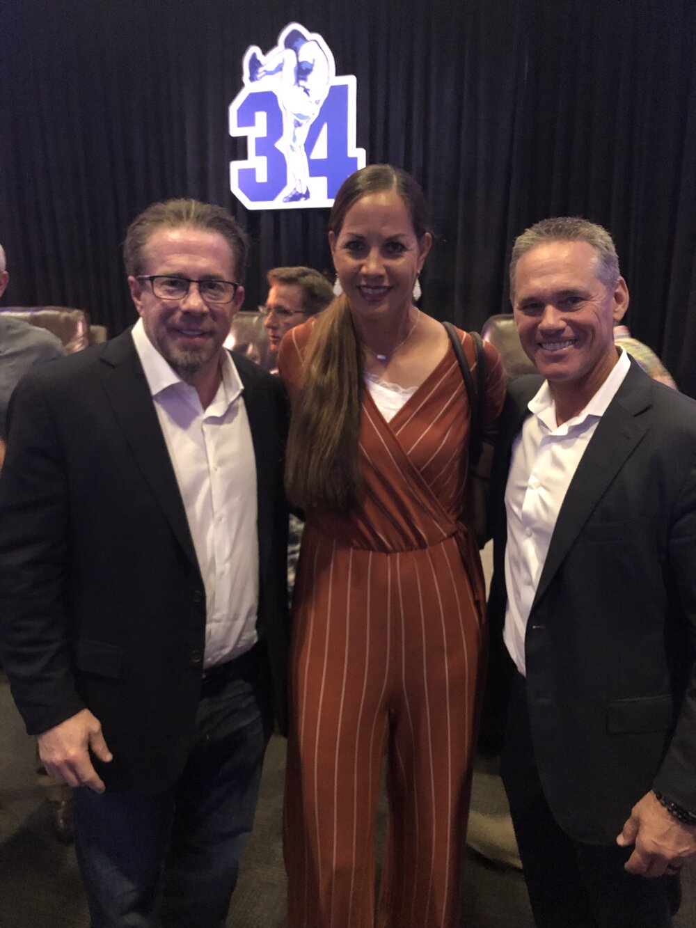 I’m the biggest Astros fan there is... I grew up watching Biggio & Bagwell take the field.... tonight, my childhood dream came true!! Appreciative of the time for a quick photo. This is going up on a wall.