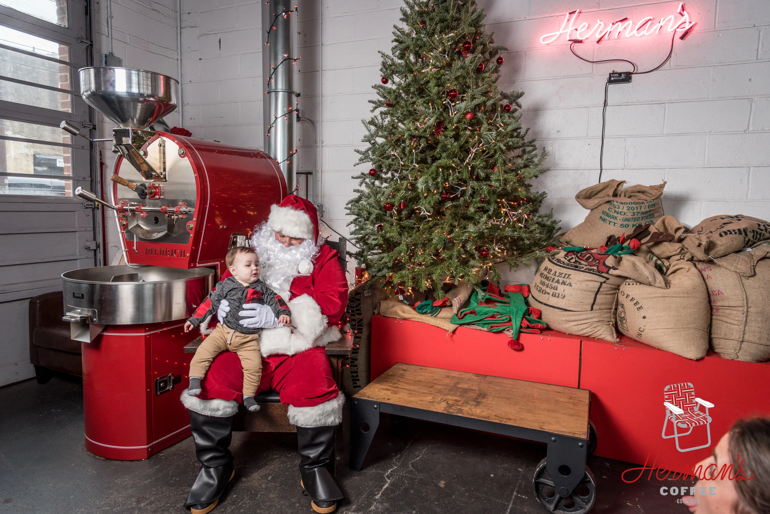 HermansCafe_Santa2018-164.jpg