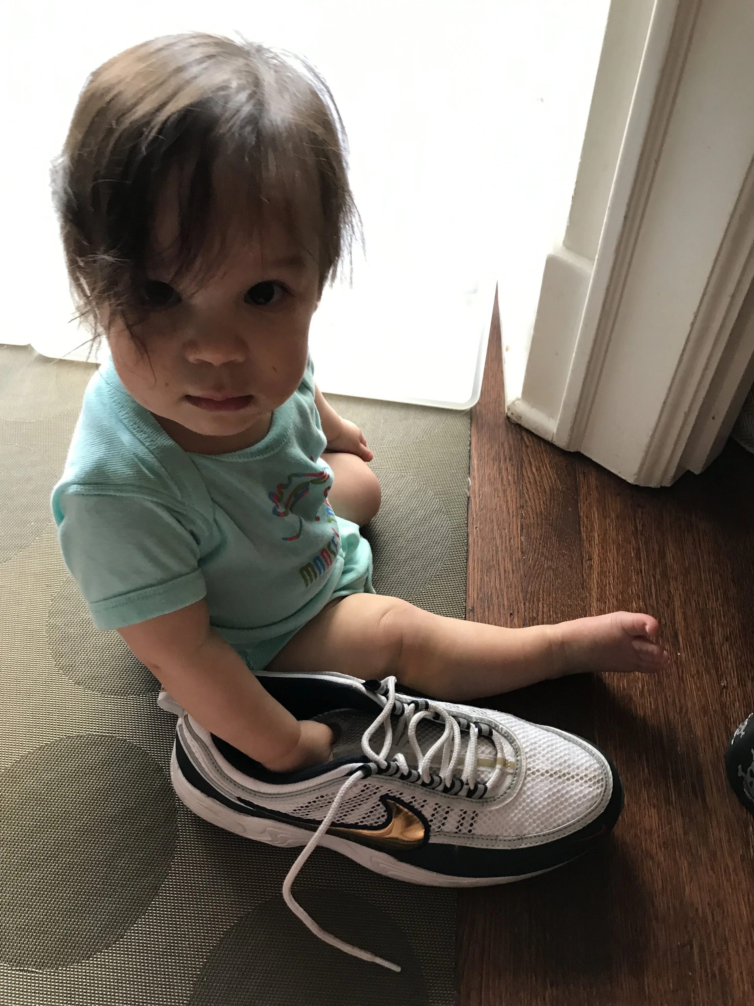 Meryl's legs are the length of a men's size 11.5 shoe