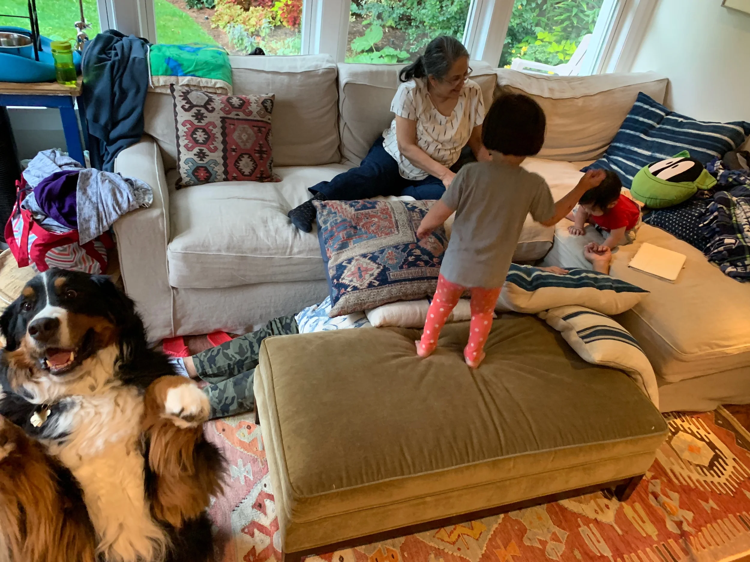 “Hey! Look at me too!”