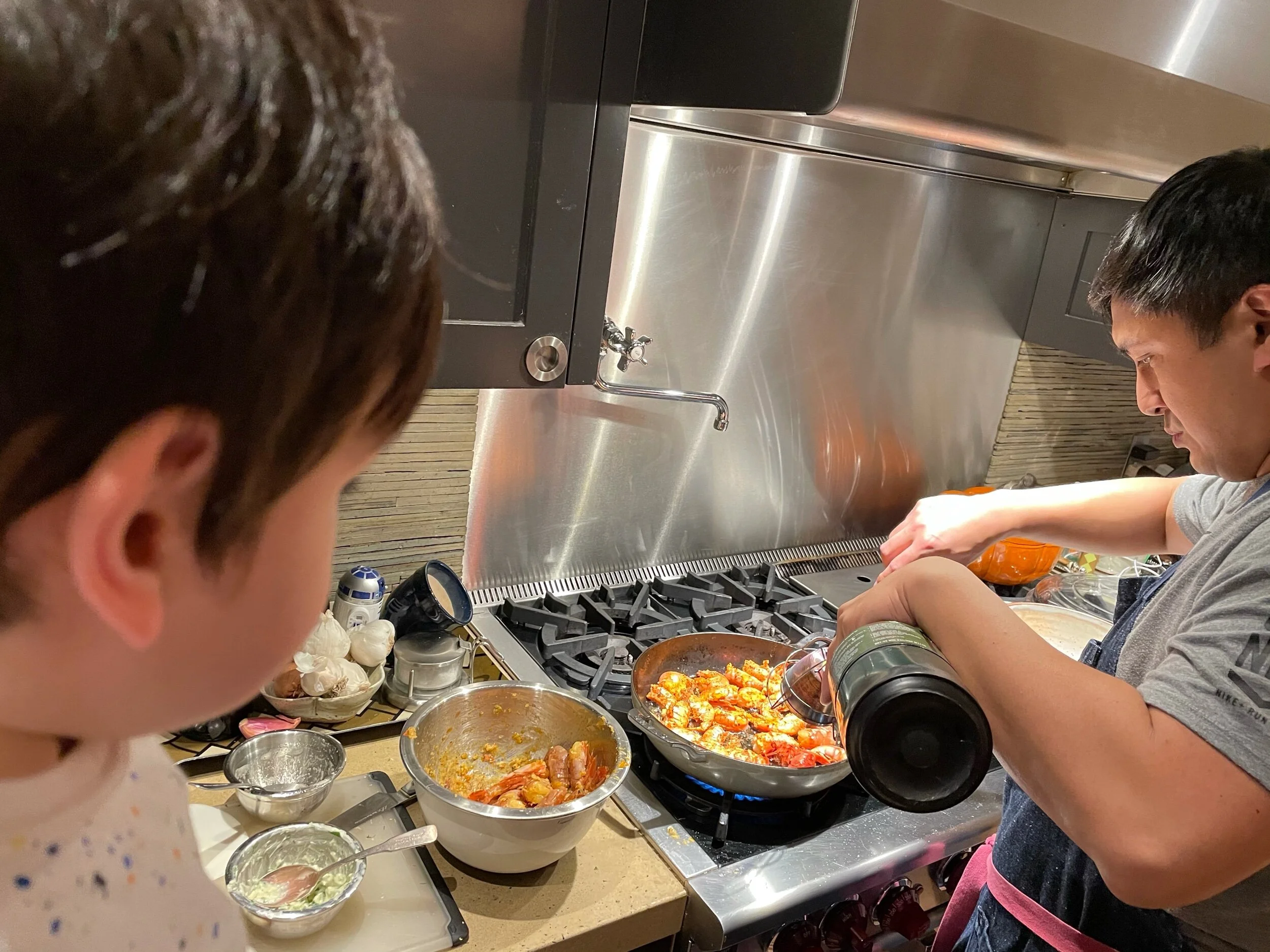 Eating like an octopus