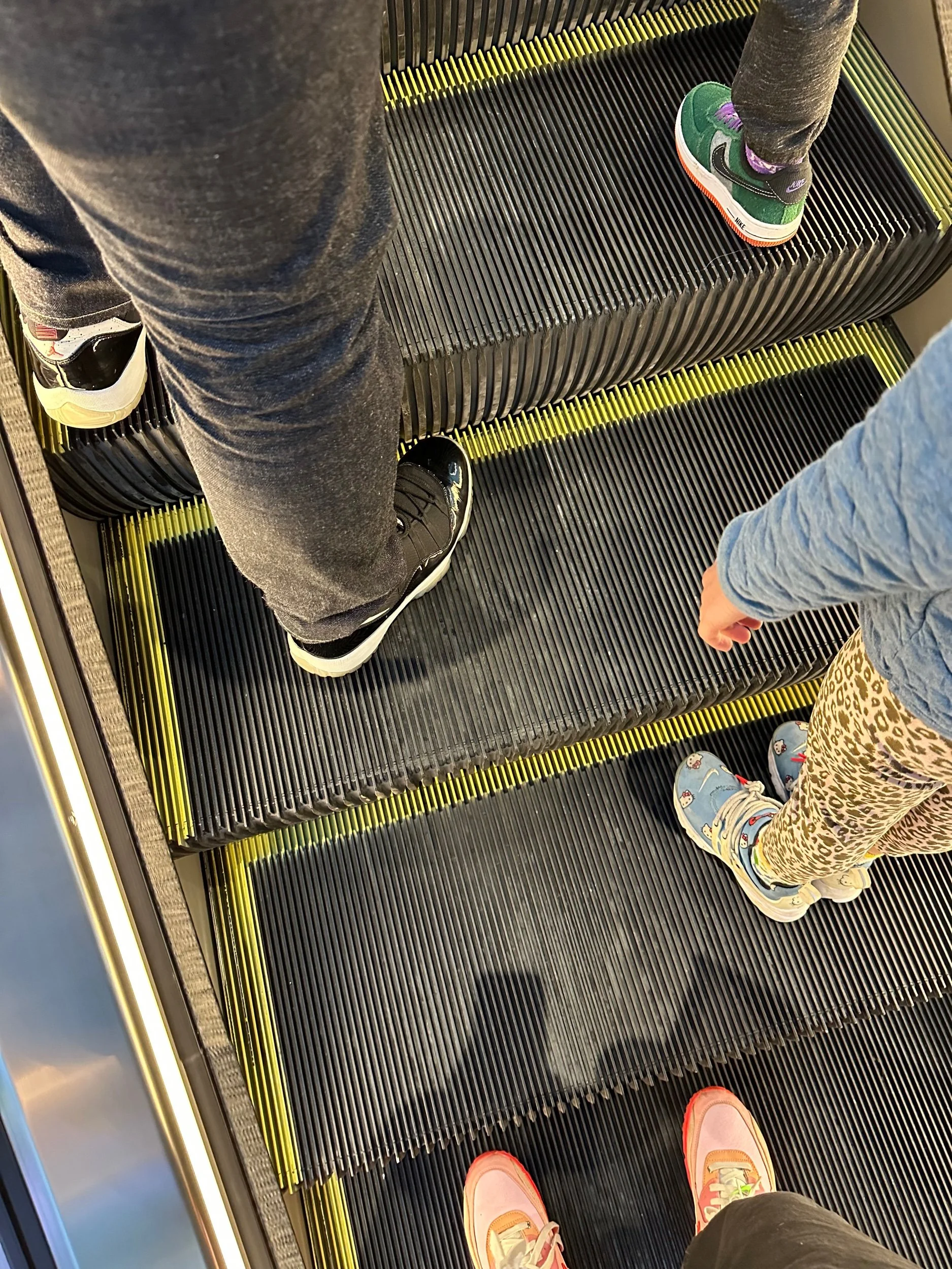 Escalator heat