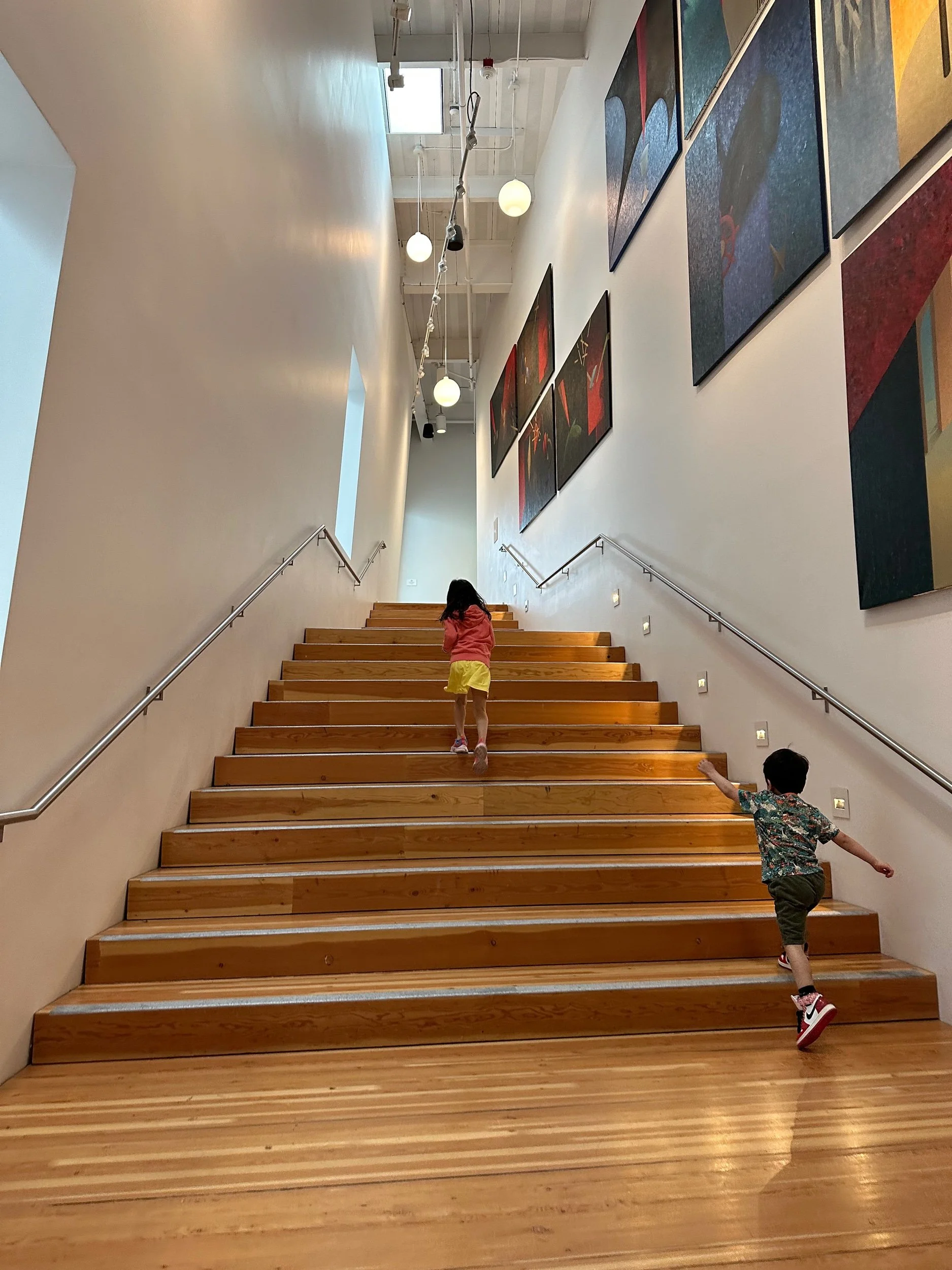 Steps and quadriceps