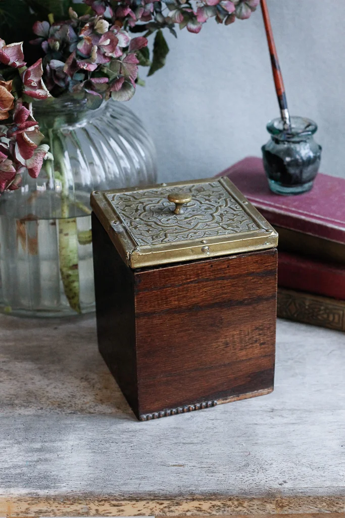 Leather artist scroll