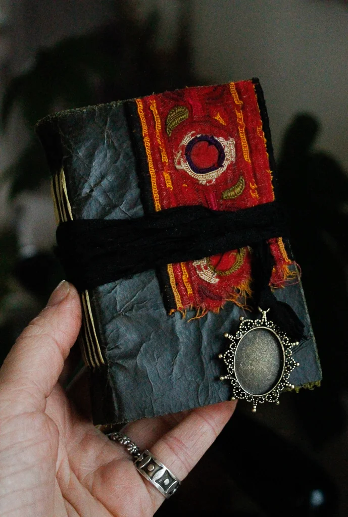 leather-art-journal-93.jpg