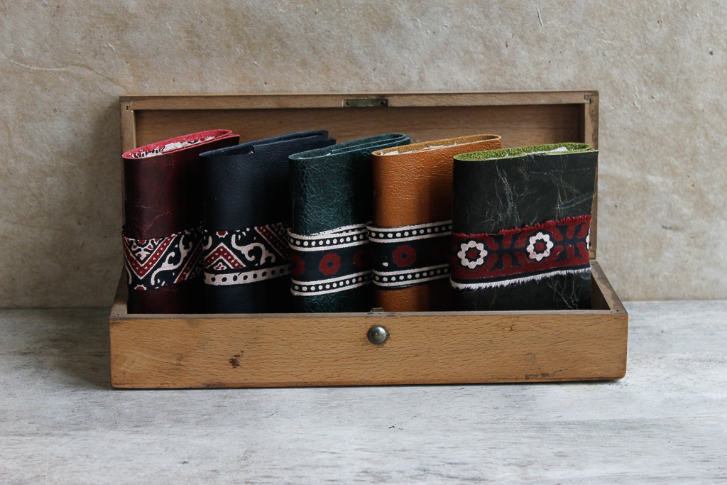 pocket-leather-art-journal-ajrak-1.jpg