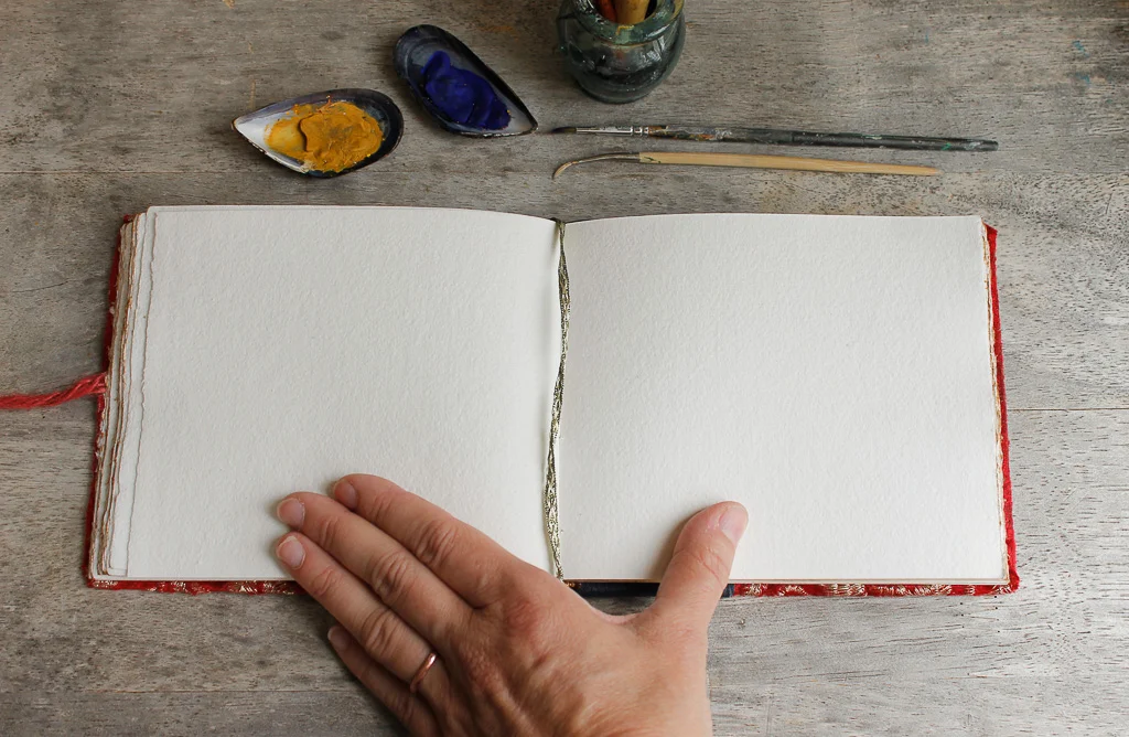red-velvet-embroidered-watercolour-journal -20.jpg