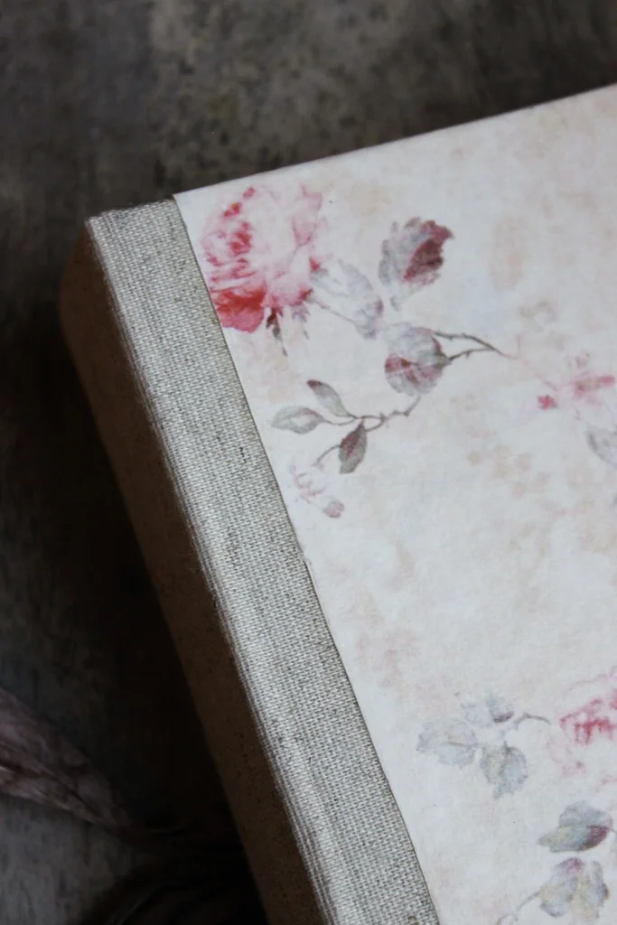 Shabby Rose wedding guest book