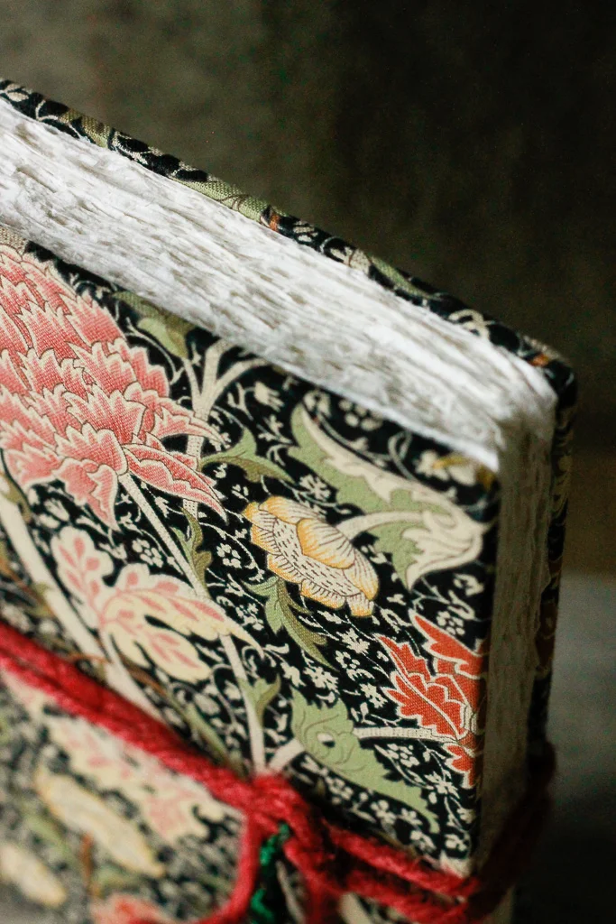 handmade-cotton-rag-watercolour-journals (51 of 82).jpg
