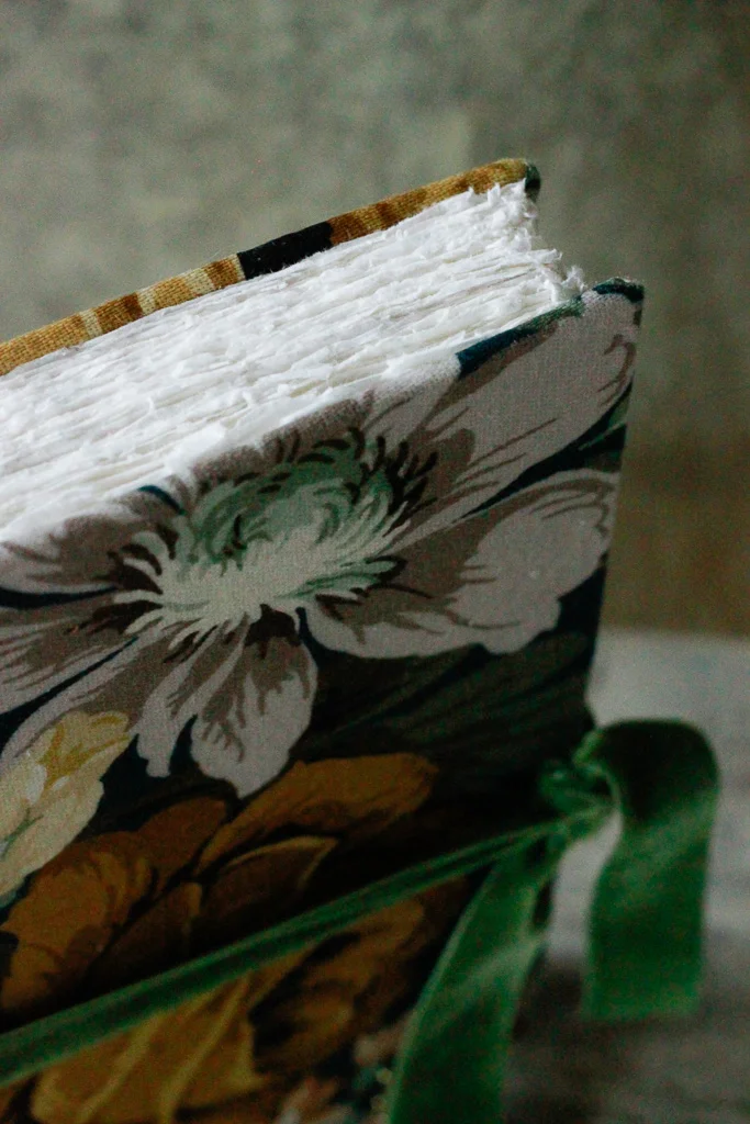 handmade-cotton-rag-watercolour-journals (44 of 82).jpg