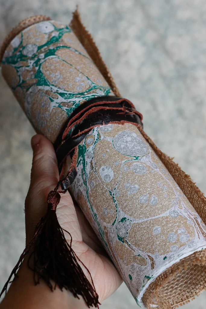 marbled-artist-scroll (23 of 54).jpg