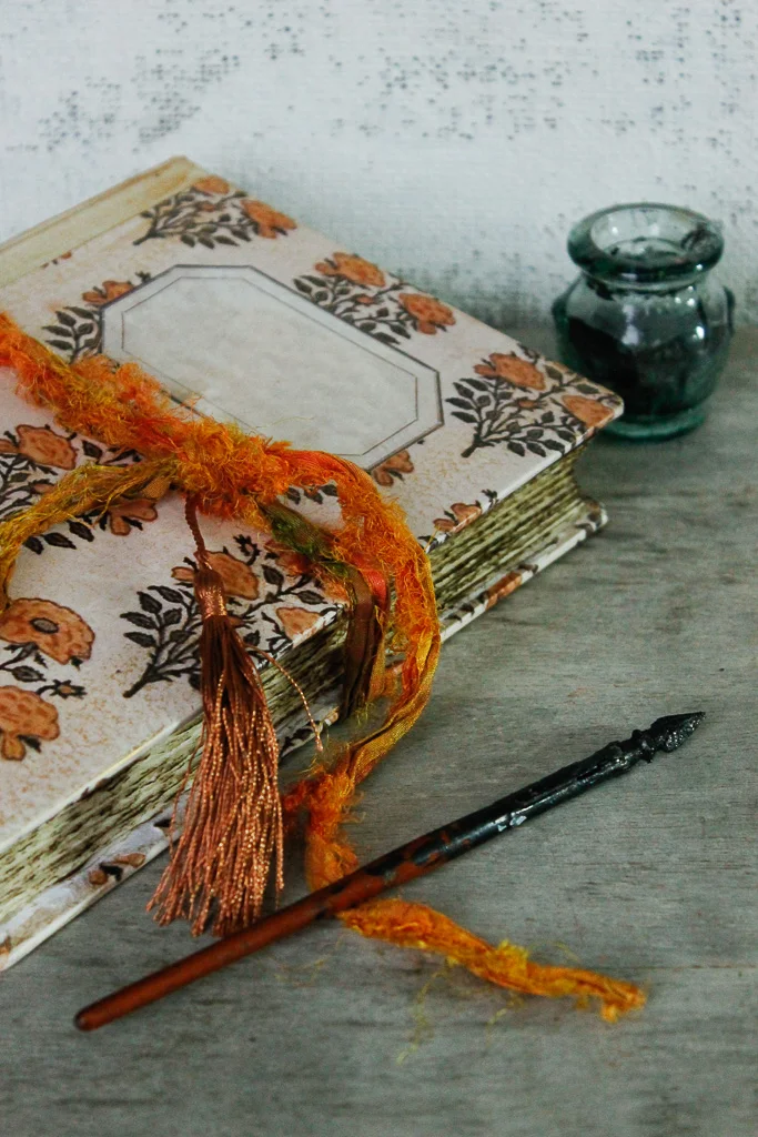 wedding-guestbook-journal-album-lotusblubookart (80 of 138).jpg