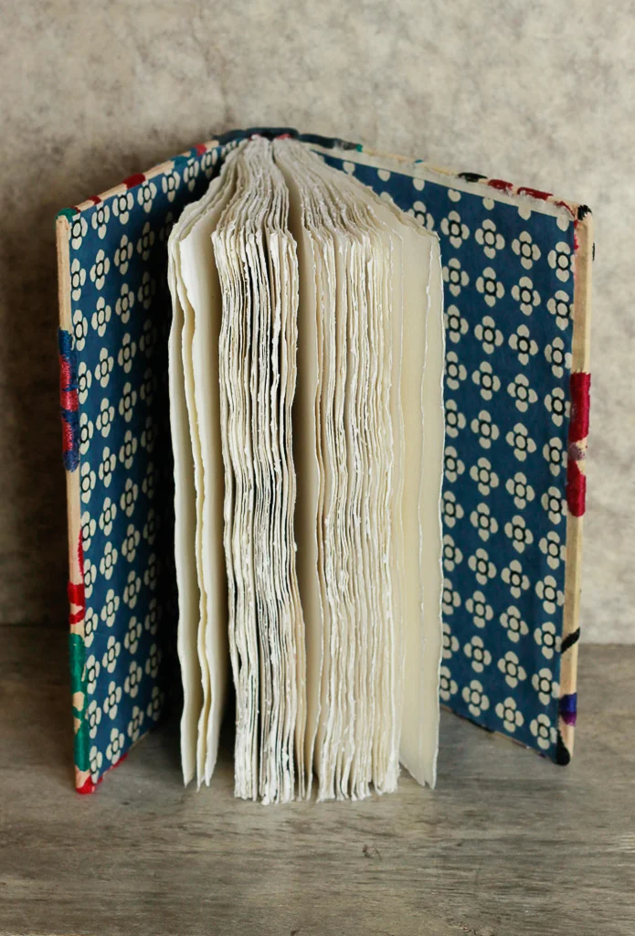 suzani-watercolour-journal (19 of 60).jpg