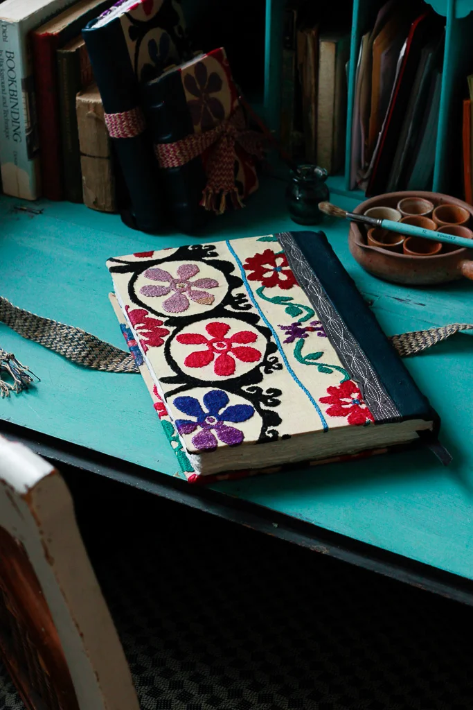 suzani-watercolour-journal (25 of 60).jpg