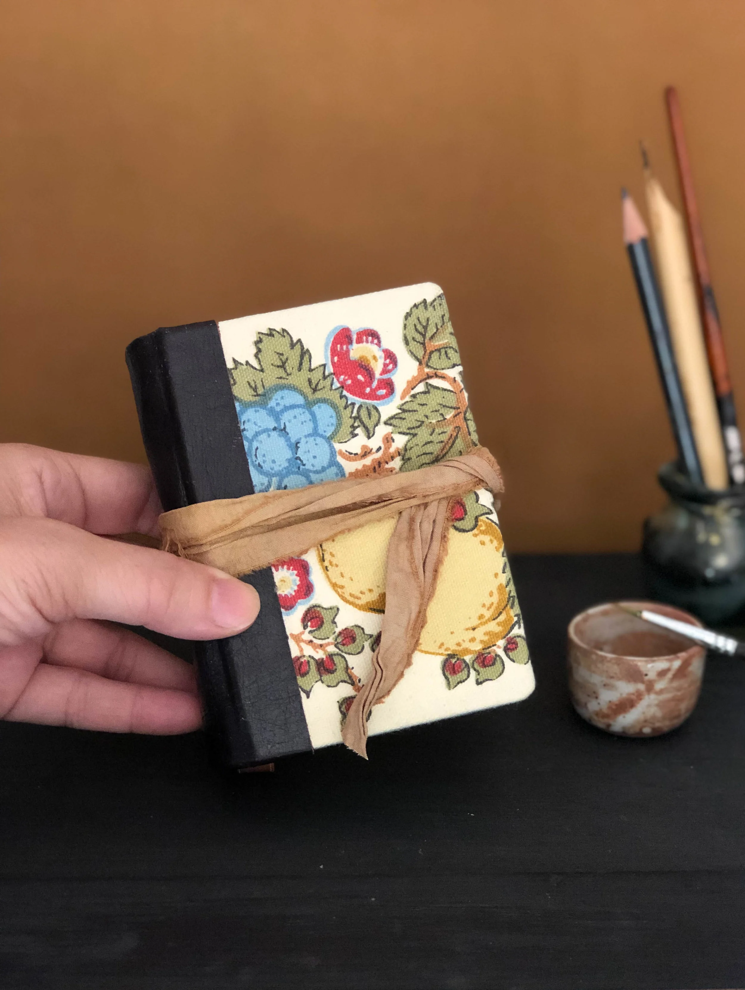 tiny-tomes-watercolour-journal-colonial-collection-103.jpg