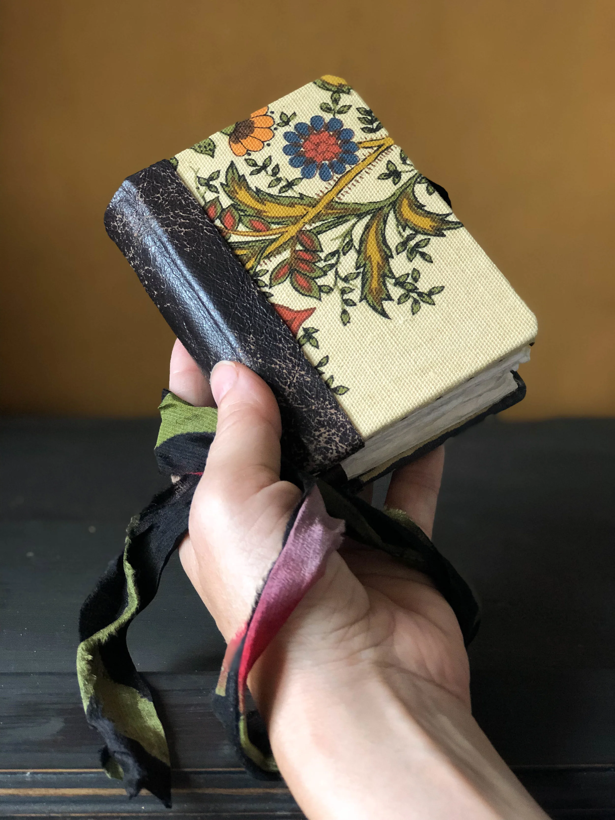 tiny-tomes-watercolour-journal-colonial-collection-41.jpg