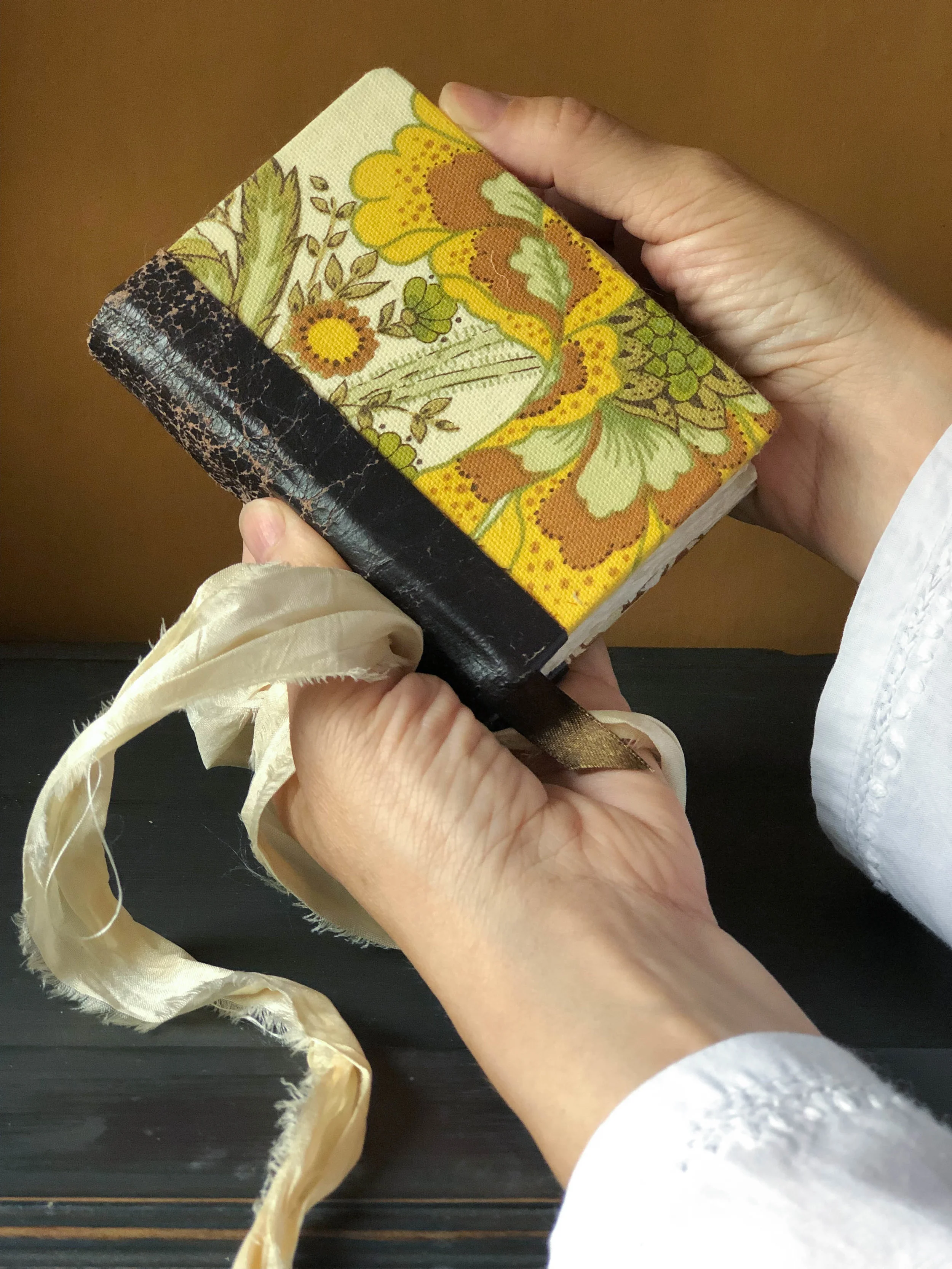 tiny-tomes-watercolour-journal-colonial-collection-50.jpg