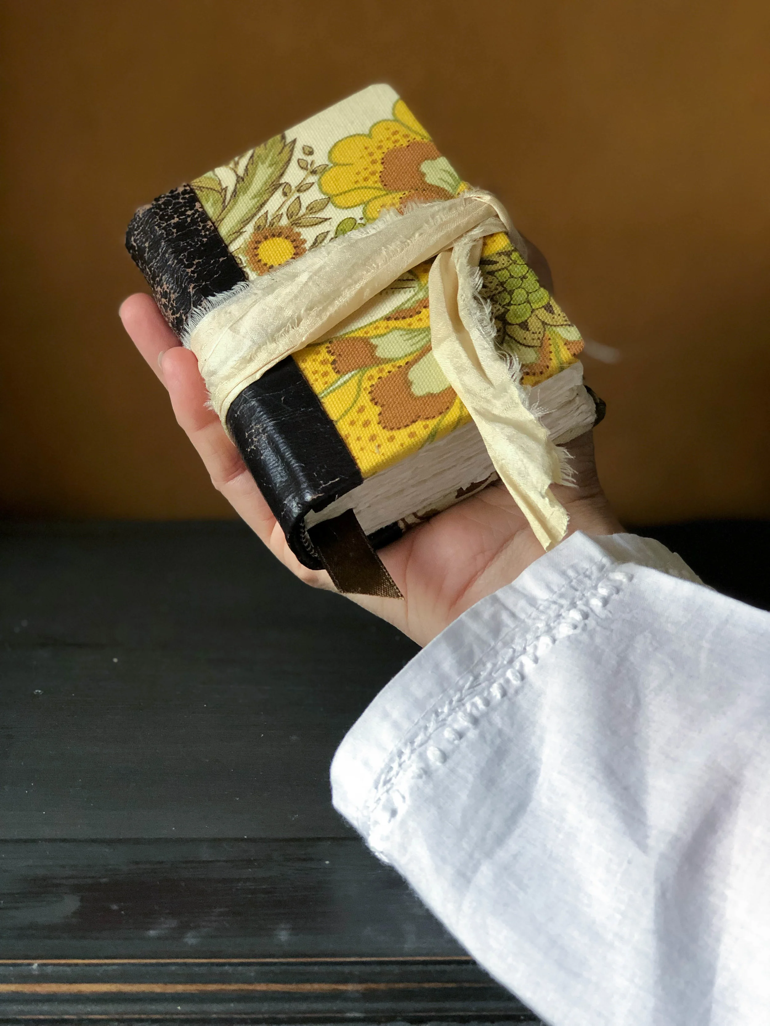 tiny-tomes-watercolour-journal-colonial-collection-46.jpg