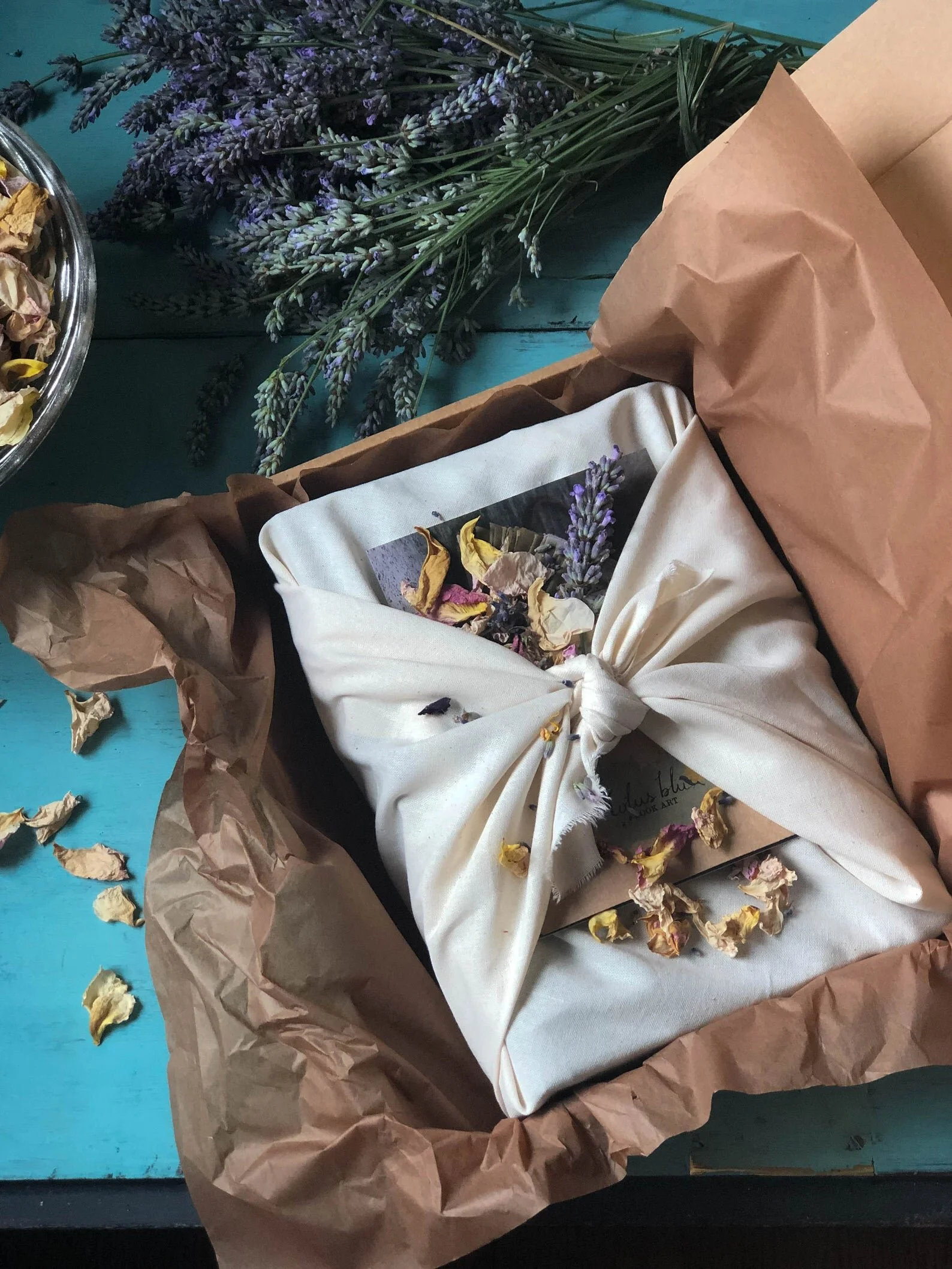lotusblubookart-packaging.jpg
