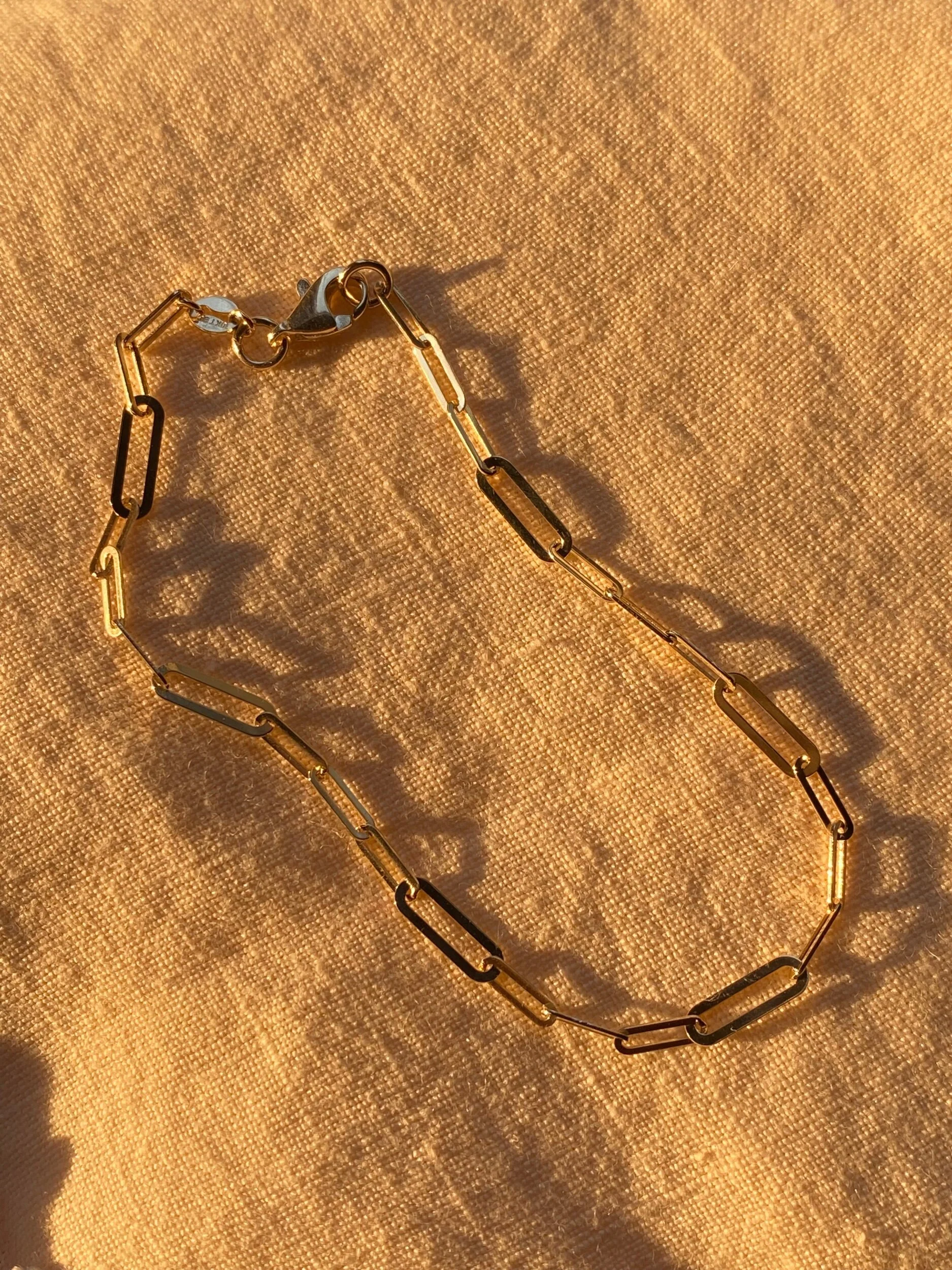 D3117802-B260-4D62-887A-4FFA40E441F4