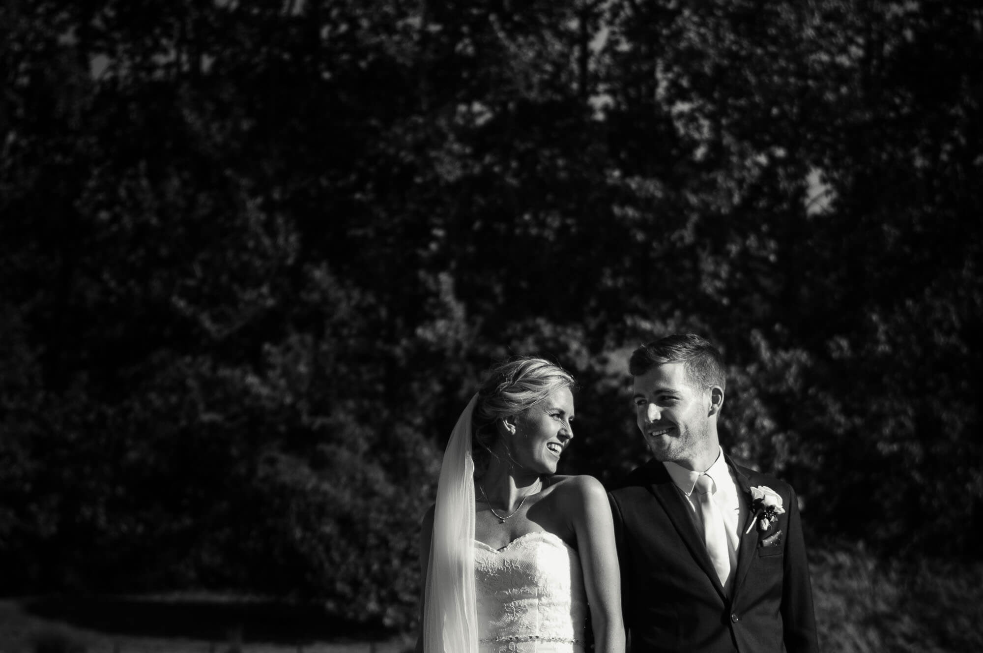 black-and-white-relaxed-wedding-portrati-.jpg