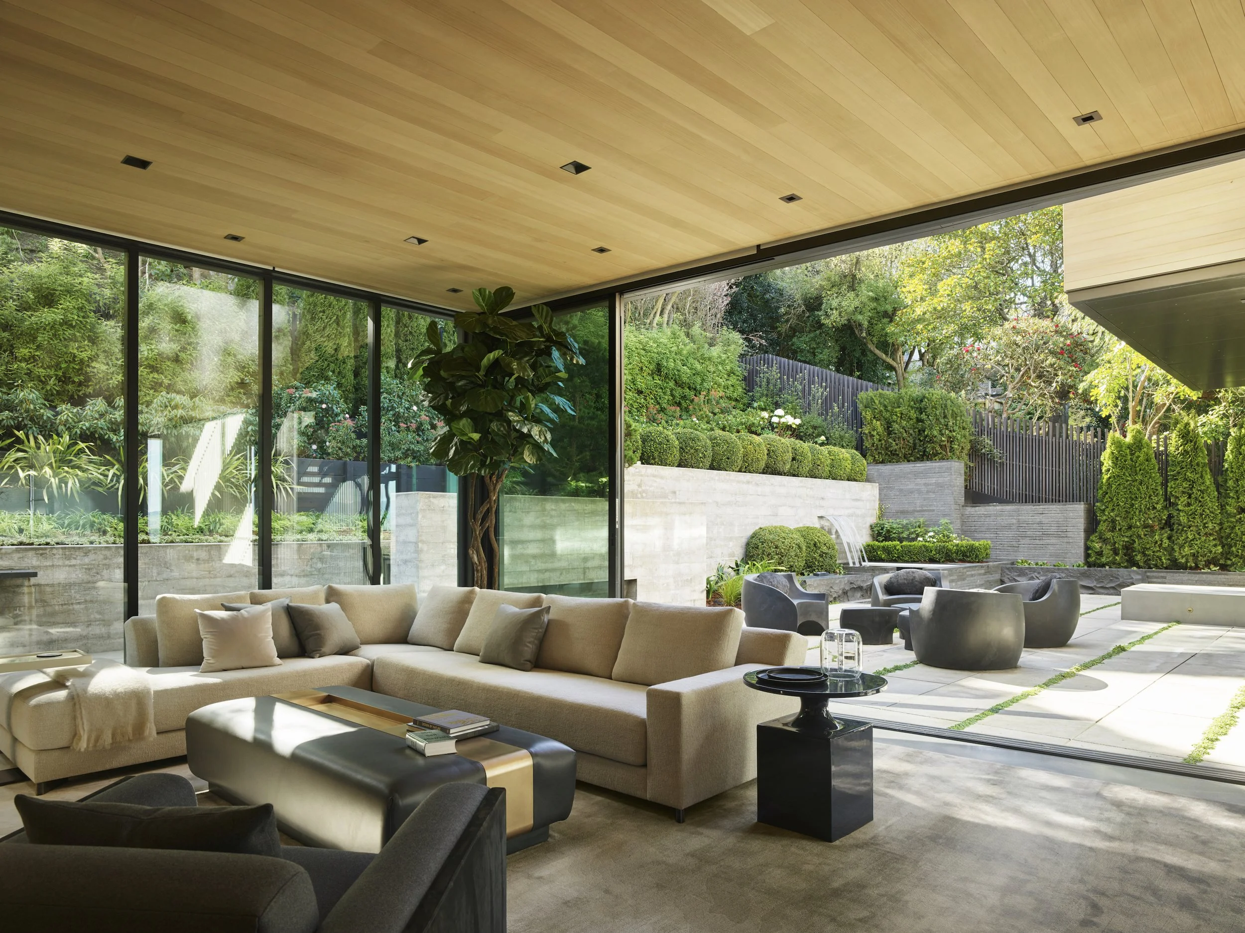 Maniscalco_Collins_Weir-Belgrave-0885 copy.jpg