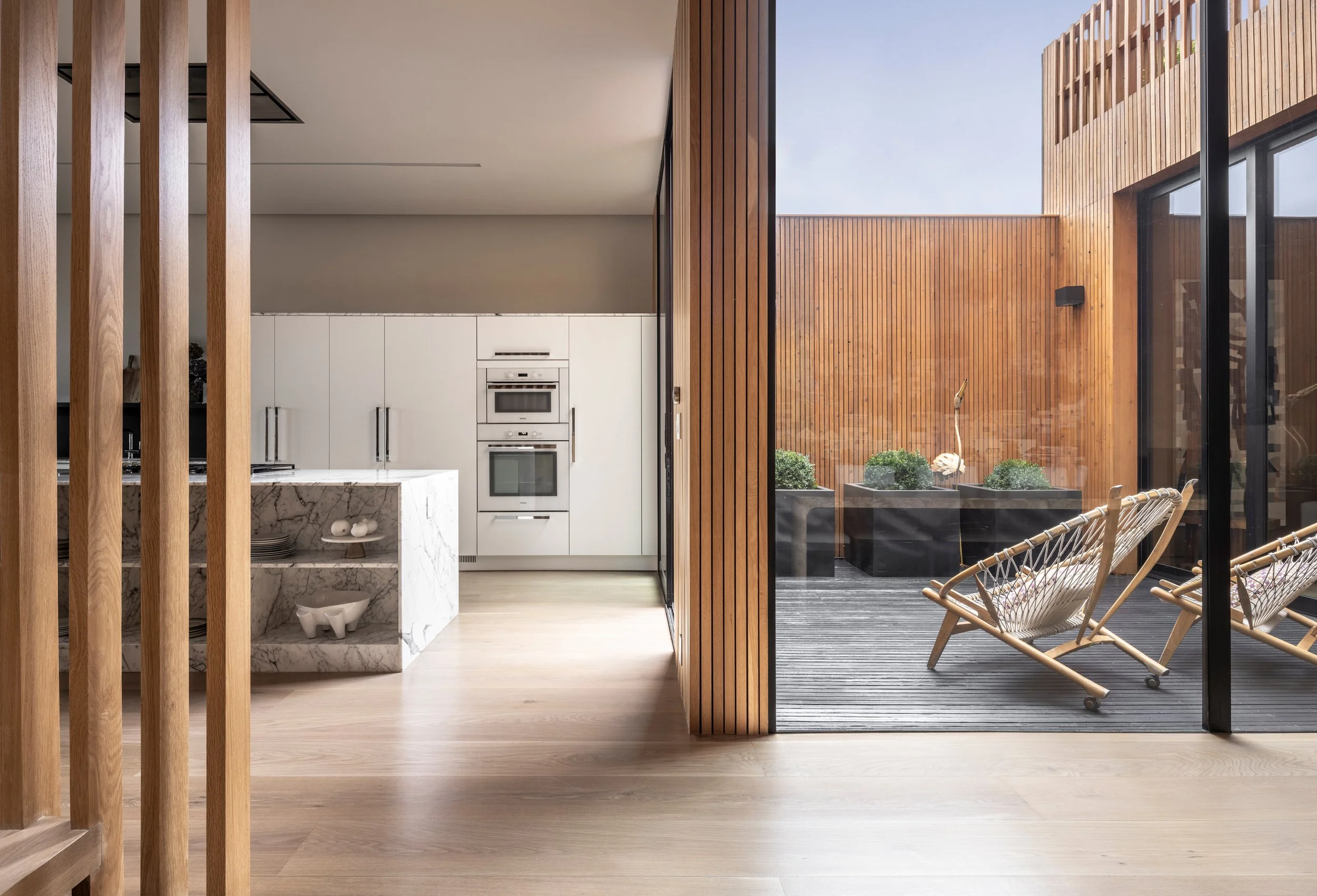 05_L1_Kitchen_Patio_1499.jpg