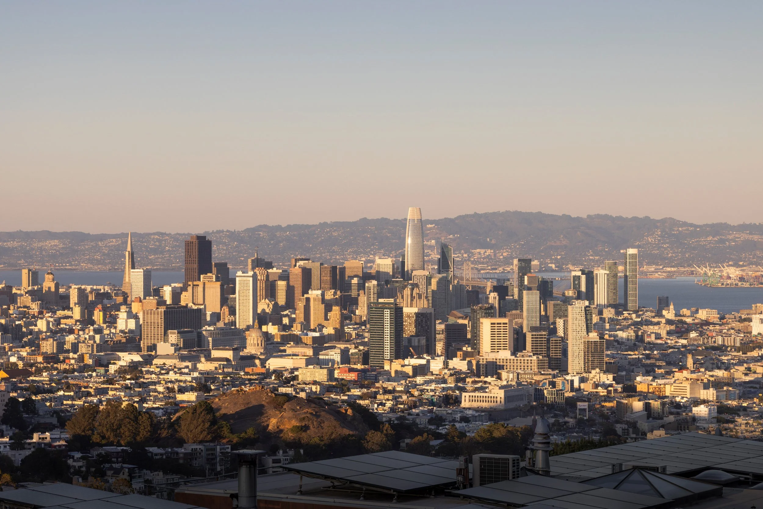 16_View_Downtown_4350.jpg