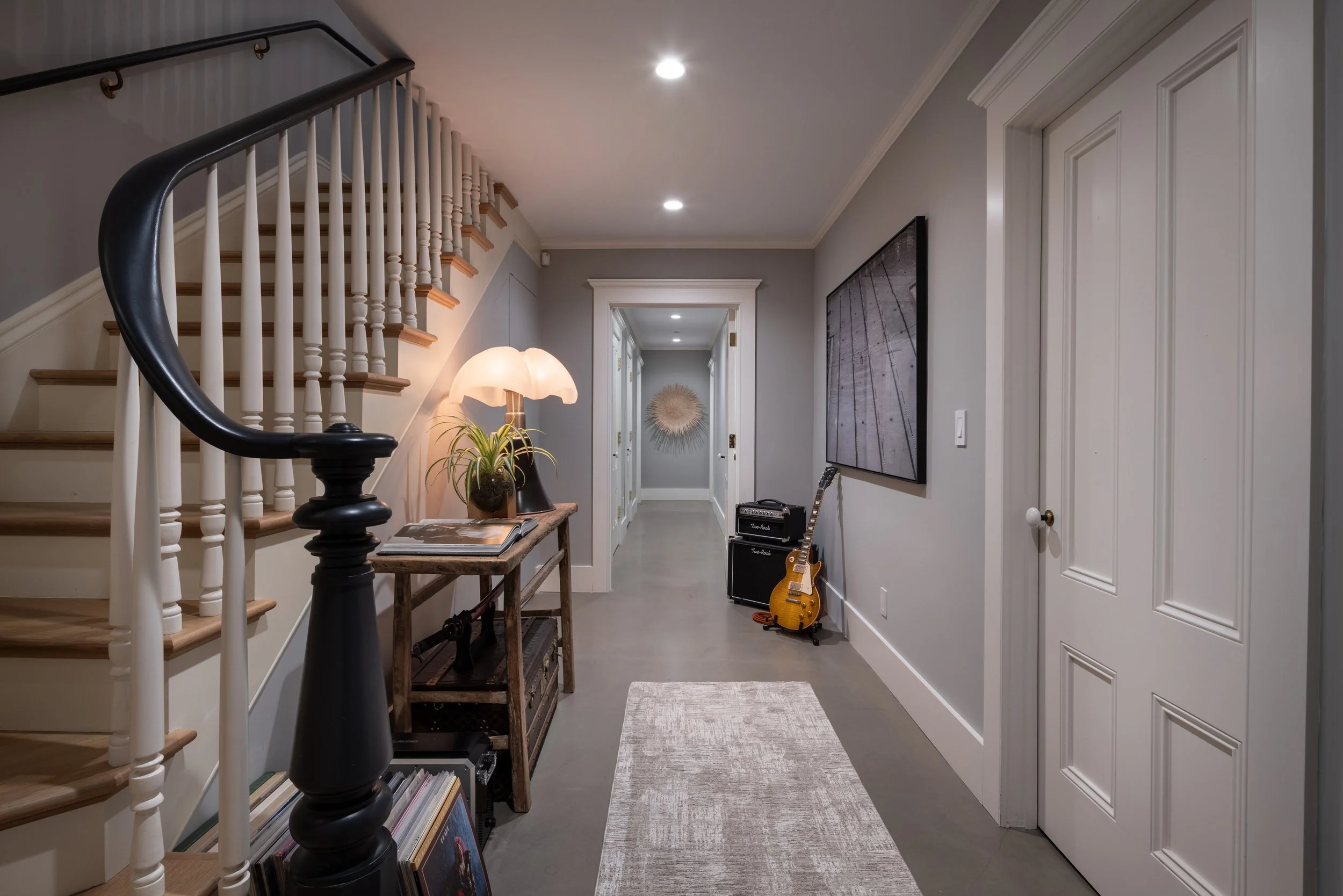 28_LL_Hallway_2699.jpg