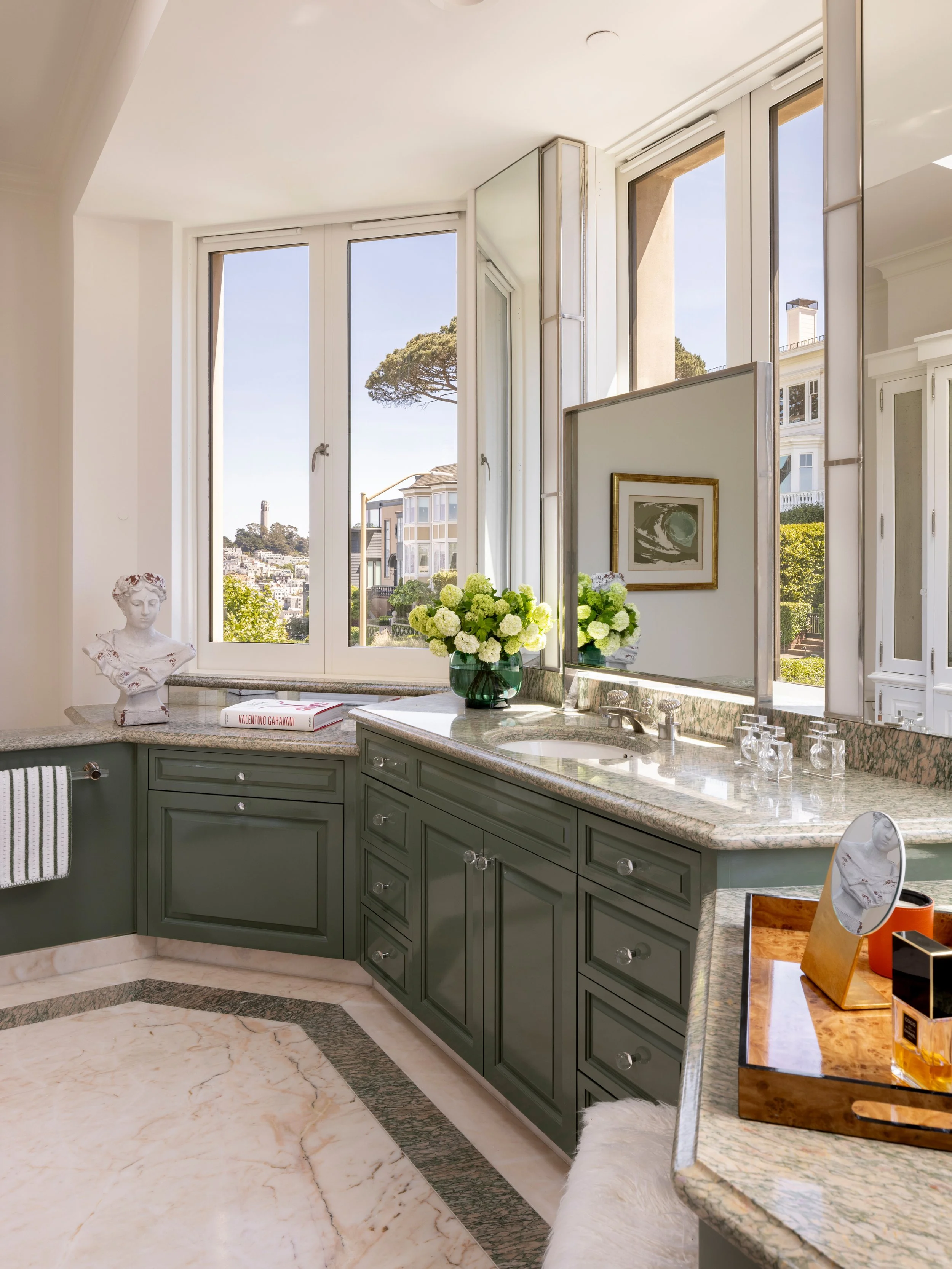 fr_17_L2_Primary_Bath_South_6227.jpg