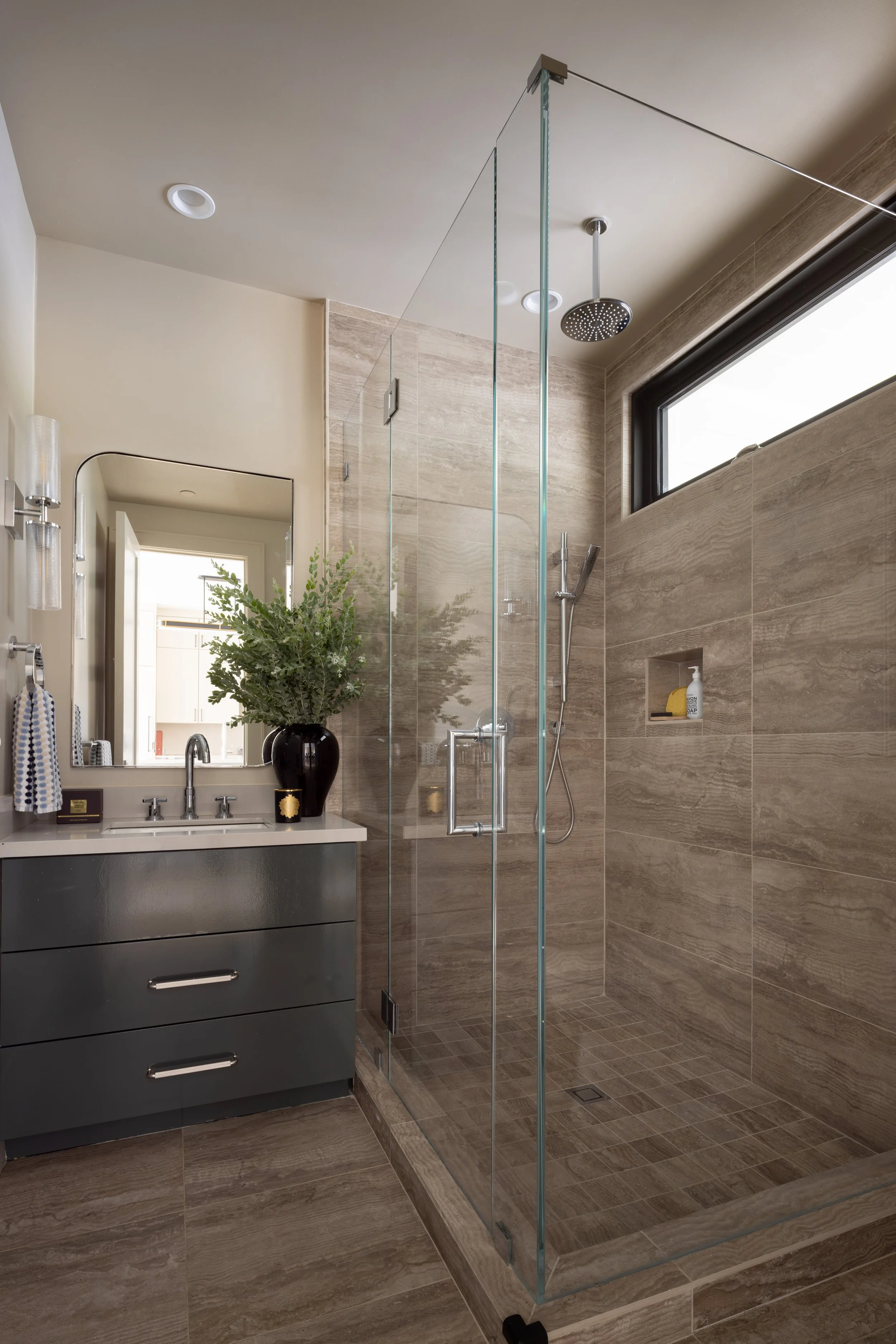 L1_P-Bath_2588.jpg
