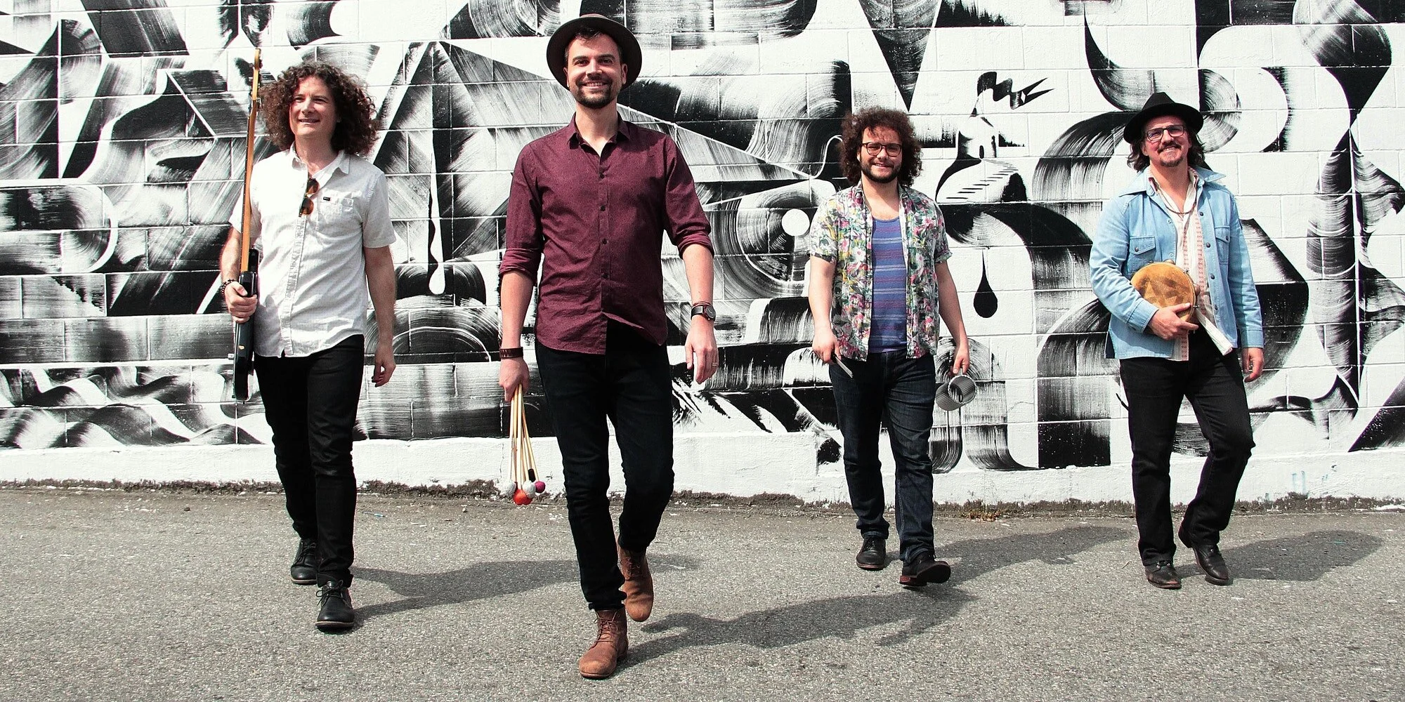 Robin Layne &amp; The Rhythm Makers