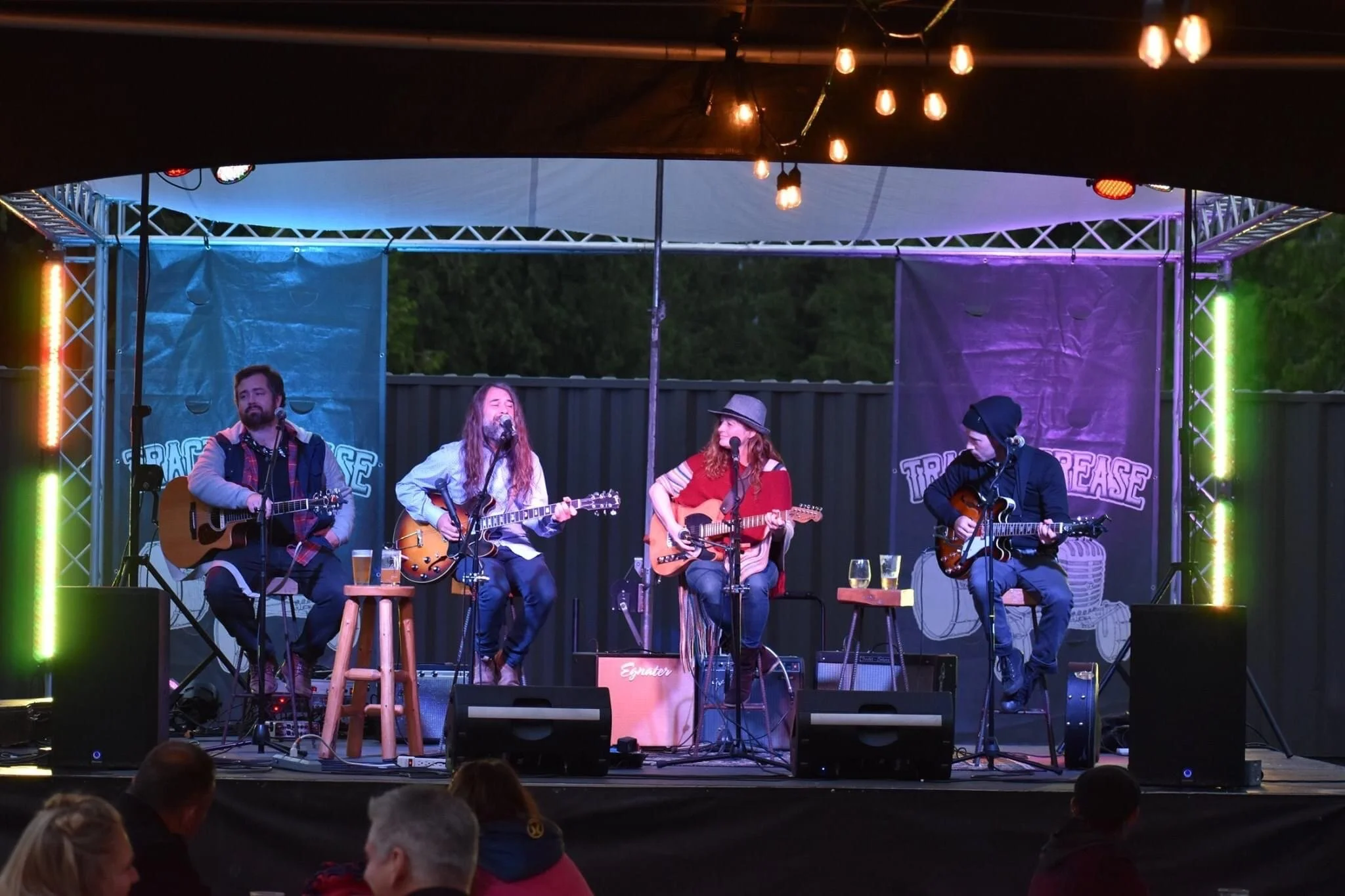 Songwriters Unite! 