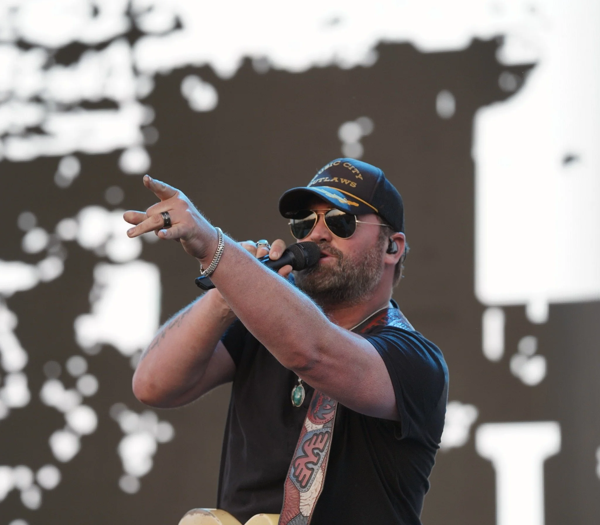 Lee Brice w/ Tenille Arts &amp; Josh Ross