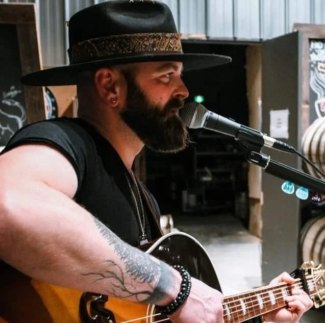 Geoff Moore w/Dionne Perrott