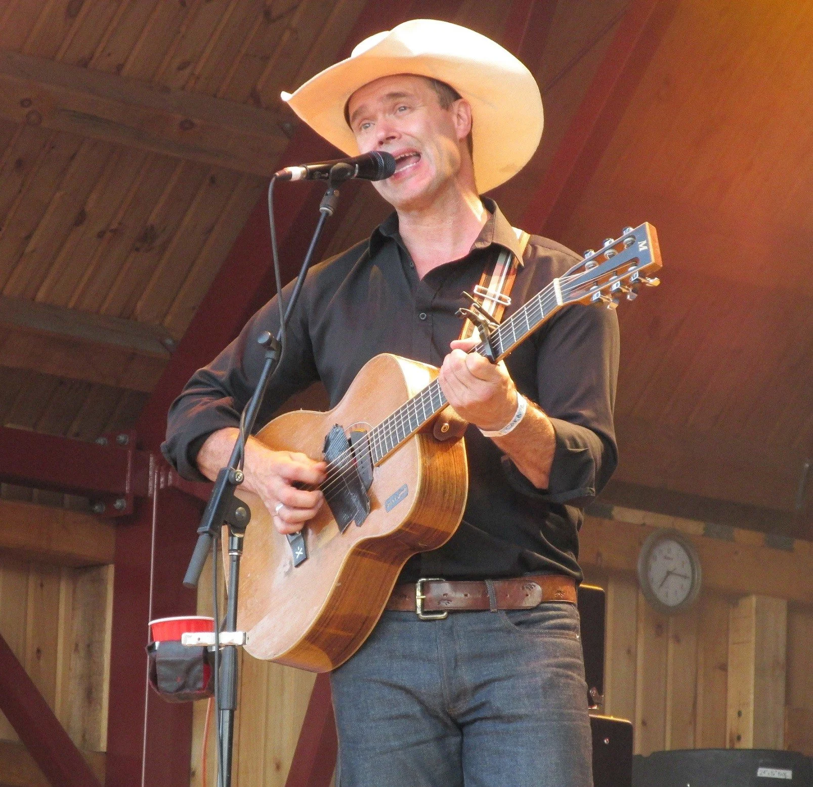 Corb Lund
