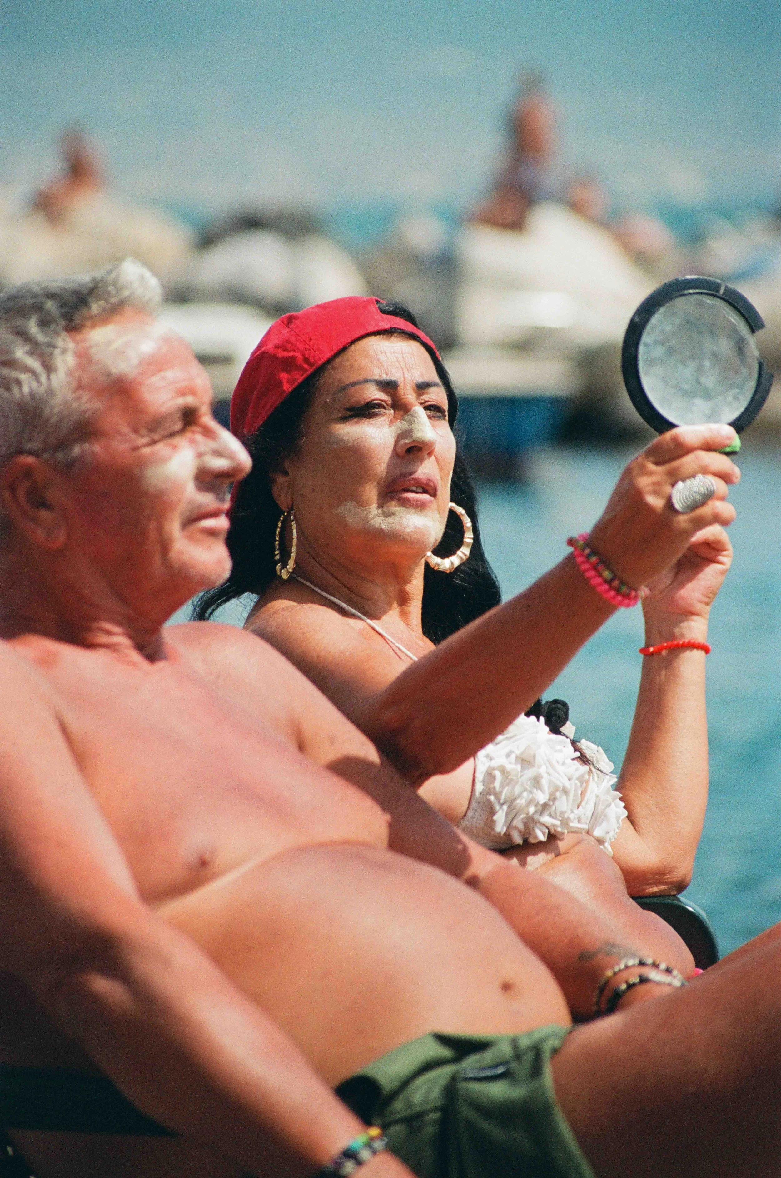 SusanBerry_BerryFace_NaplesItaly_Napoli_StreetPhotoshoot_FilmPhotographer-20.jpg