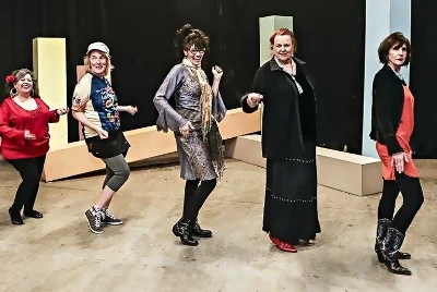 Bloombeg 5 women.jpg