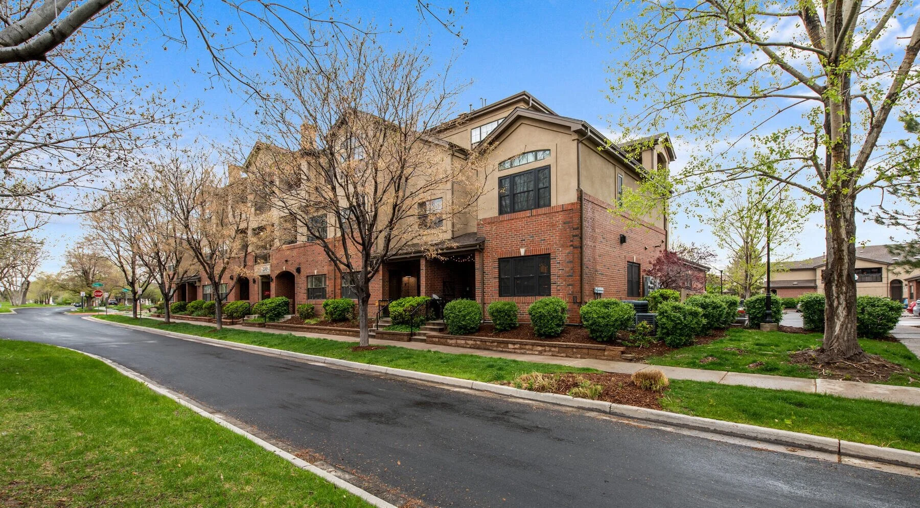 200+Poplar+St+Unit+O+Denver+CO+80220+USA-006-030-Exterior+Front-MLS_Size.jpg